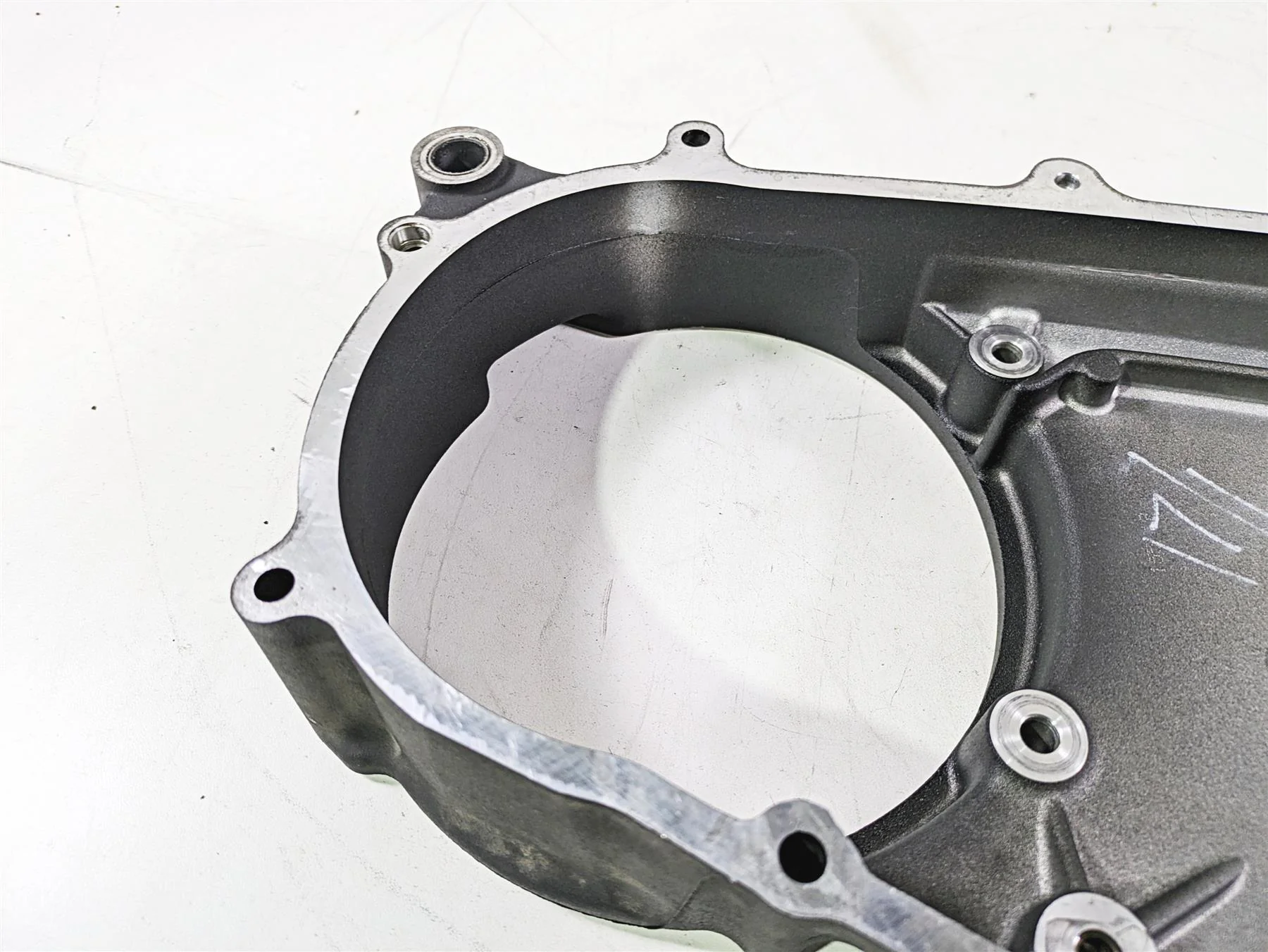 2017 Harley Touring FLTRXS Road Glide Inner Primary Drive Clutch Cover 36500096 - Image 12