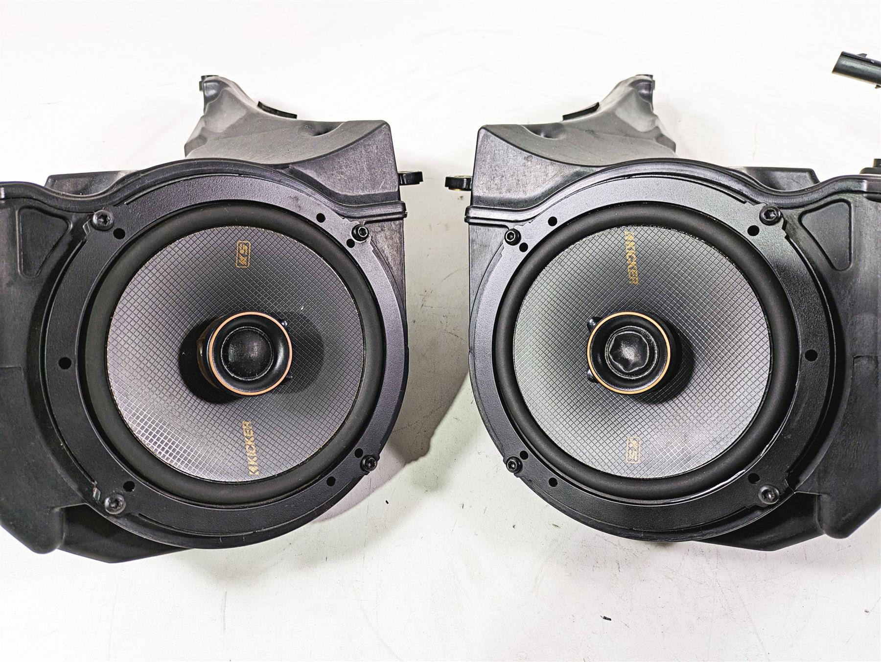2017 Harley Touring FLTRXS Road Glide Left Right Speaker Housing -READ 76000460 - Image 12