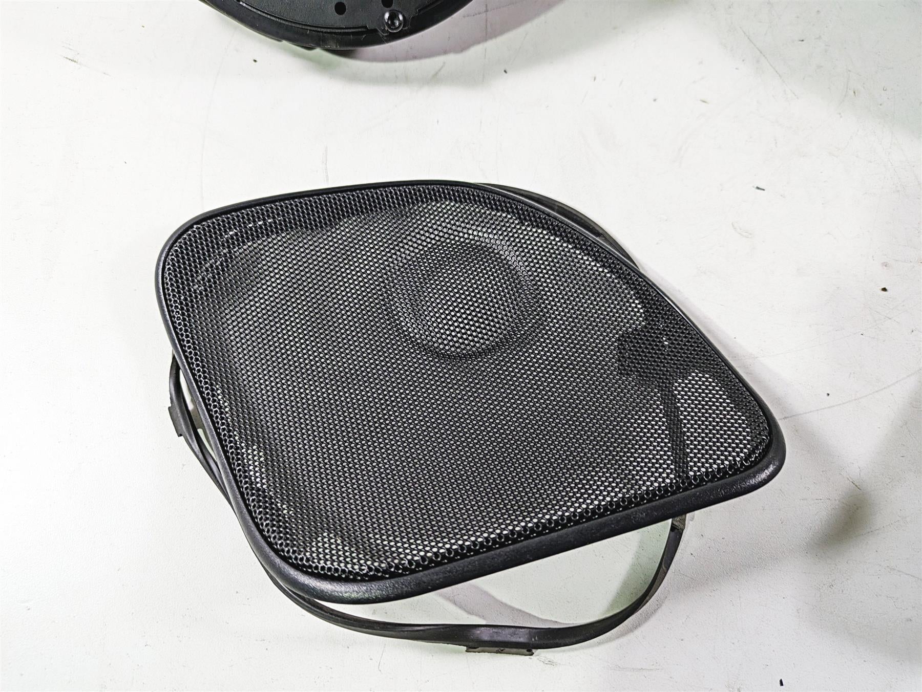 2017 Harley Touring FLTRXS Road Glide Left Right Speaker Housing -READ 76000460 - Image 3