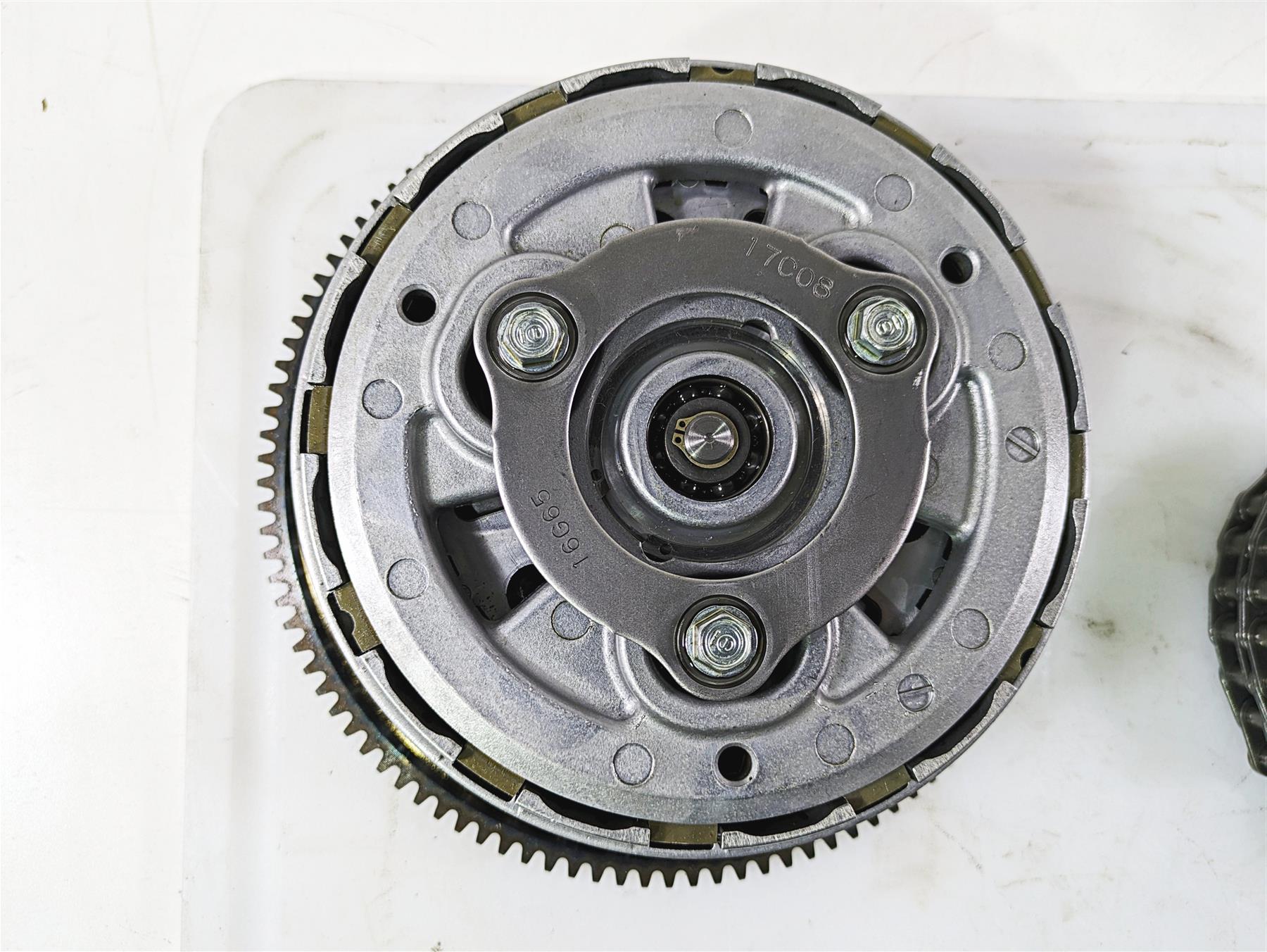 2017 Harley Touring FLTRXS Road Glide Primary Drive Clutch Basket Discs 37000377 - Image 8