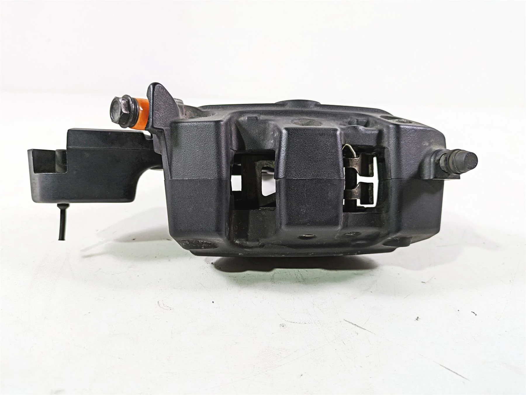2017 Harley Touring FLTRXS Road Glide Rear Brake Caliper & Bracket 44080-08C - Image 8
