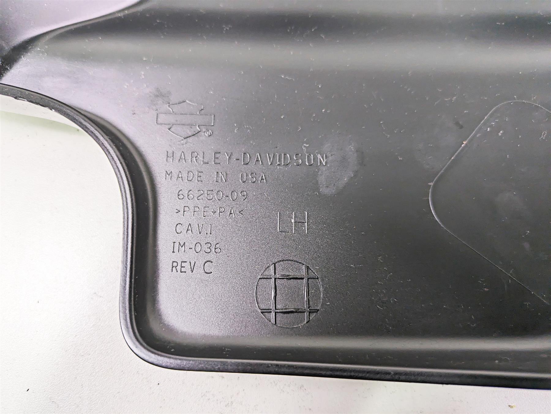 2017 Harley Touring FLTRXS Road Glide Side Cover Fairing Set 66048-09A 66250-09 - Image 12