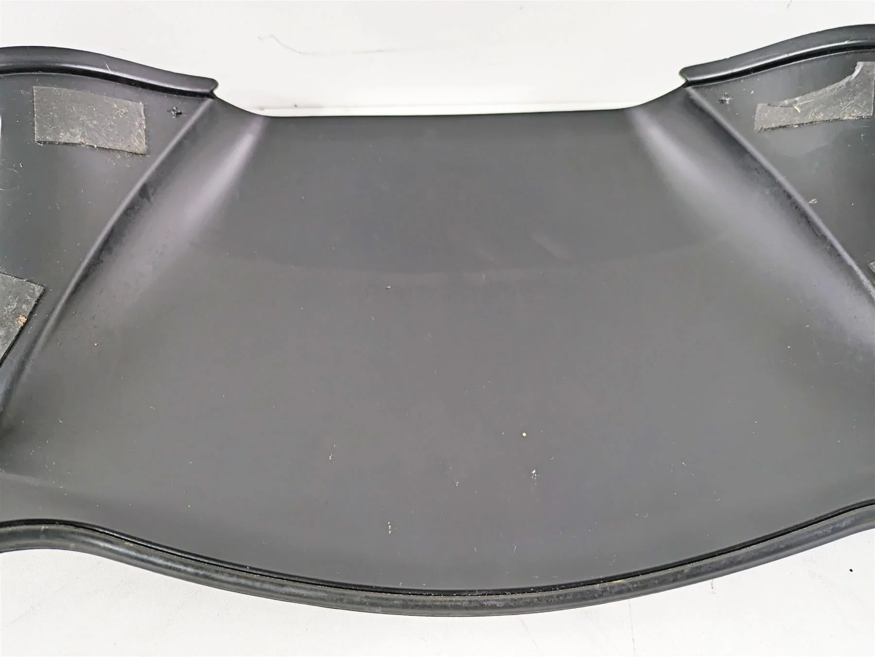 2017 Harley Touring FLTRXS Road Glide Windshield & Trim Air Duct -Read 29200042 - Image 7