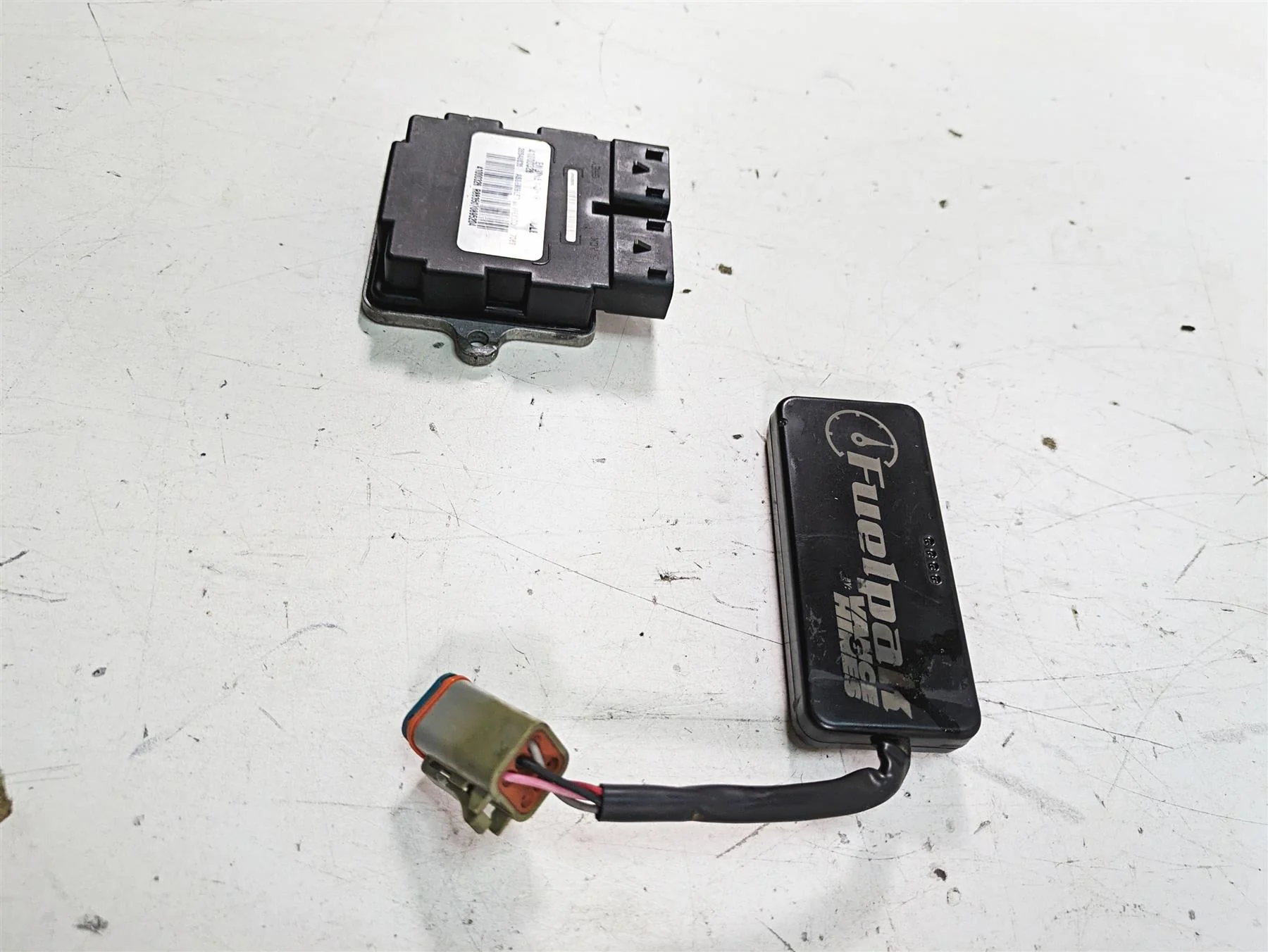 2017 Harley XL883 N Sportster Iron Cdi Ecu + Vance Hines Fuel Pack Set 41000326A - Image 3