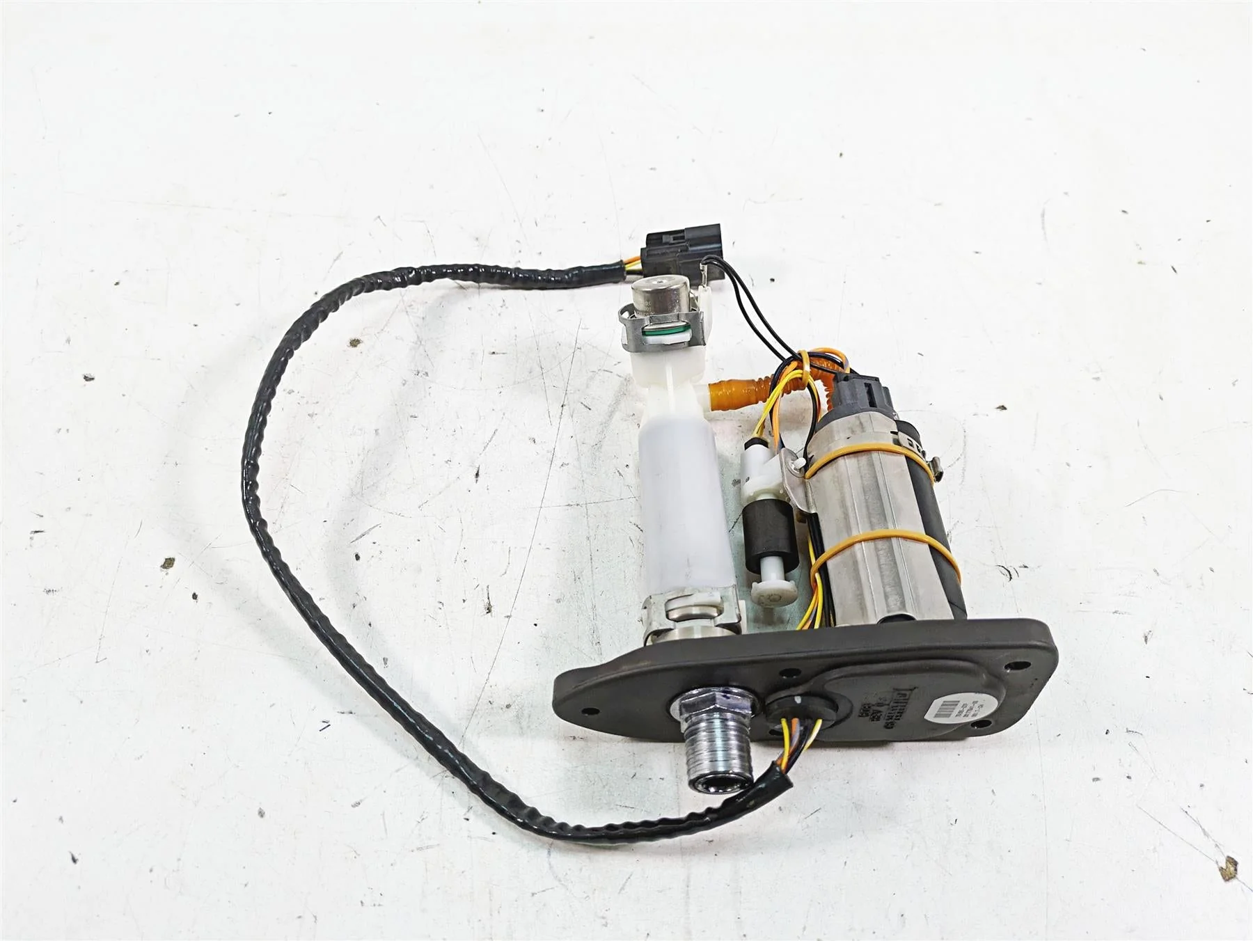 2017 Harley XL883 N Sportster Iron Fuel Gas Petrol Pump - Tested 75268-07F - Image 2