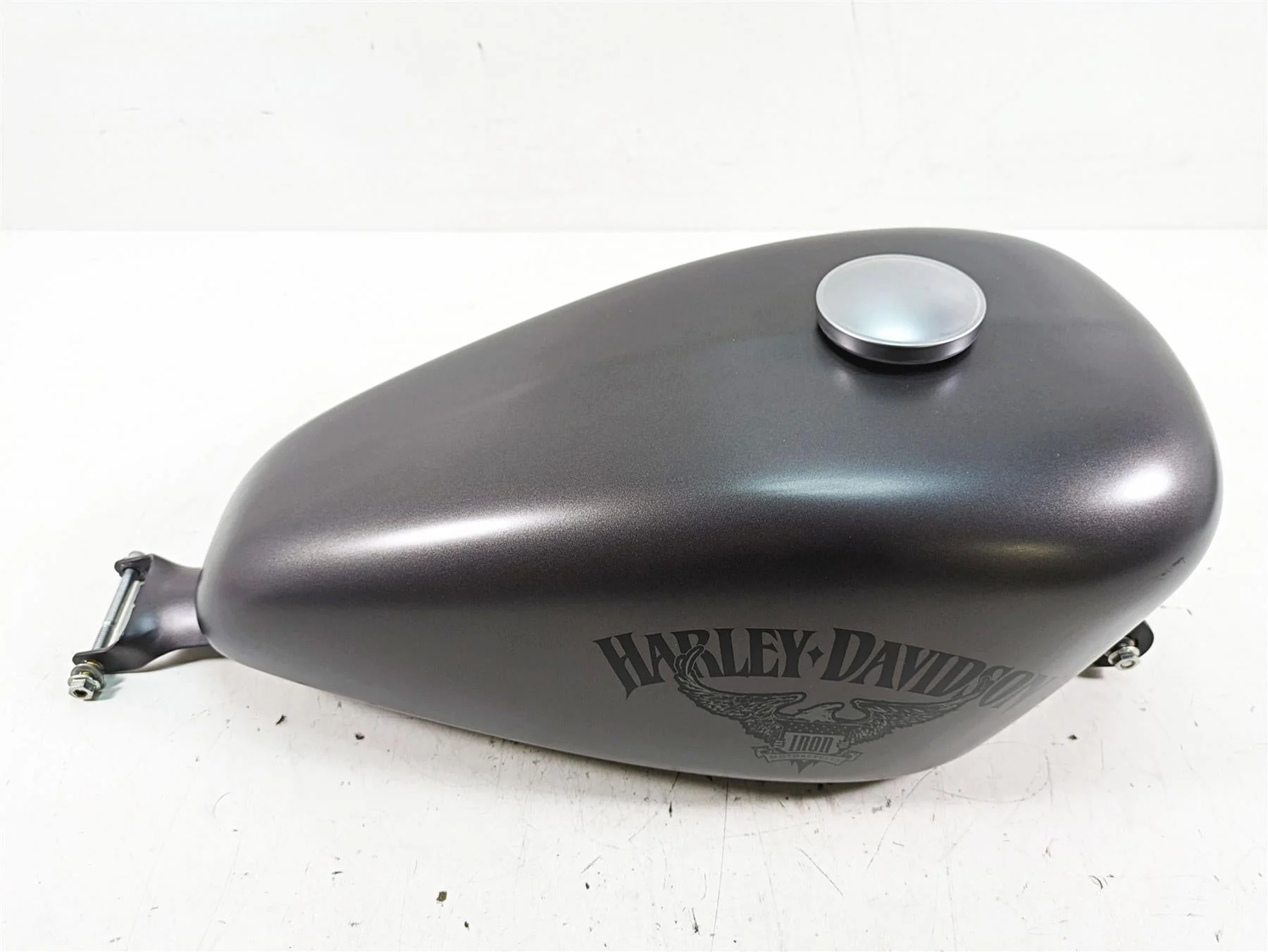 2017 Harley XL883 N Sportster Iron Fuel Gas Petrol Tank - Dent 61405-07