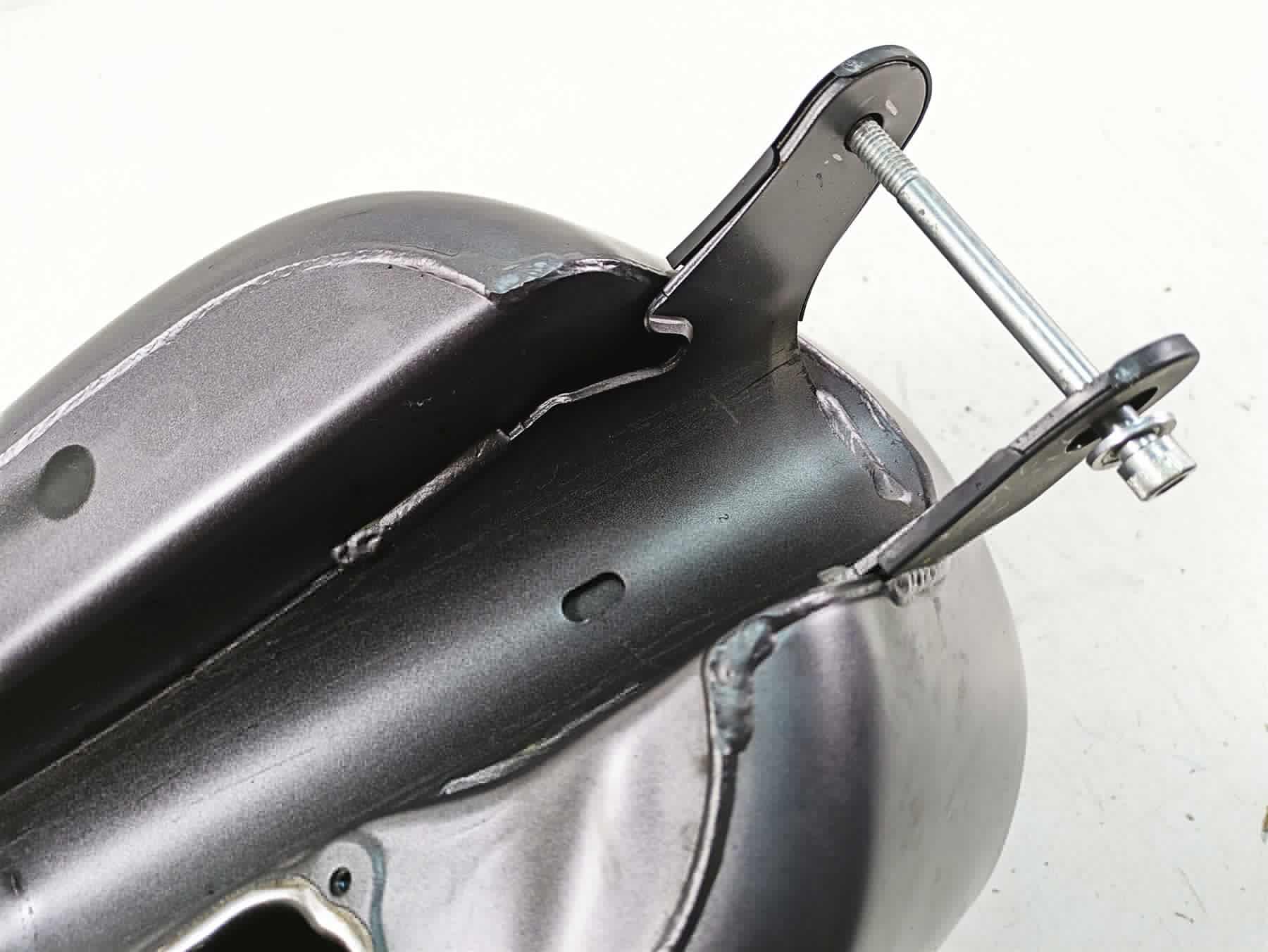 2017 Harley XL883 N Sportster Iron Fuel Gas Petrol Tank - Dent 61405-07 - Image 11