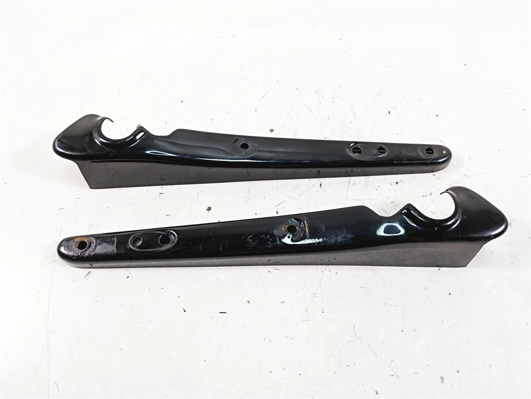 2017 Harley XL883 N Sportster Iron Rear Fender Struts Braces 60203-06 60204-06 - Image 3