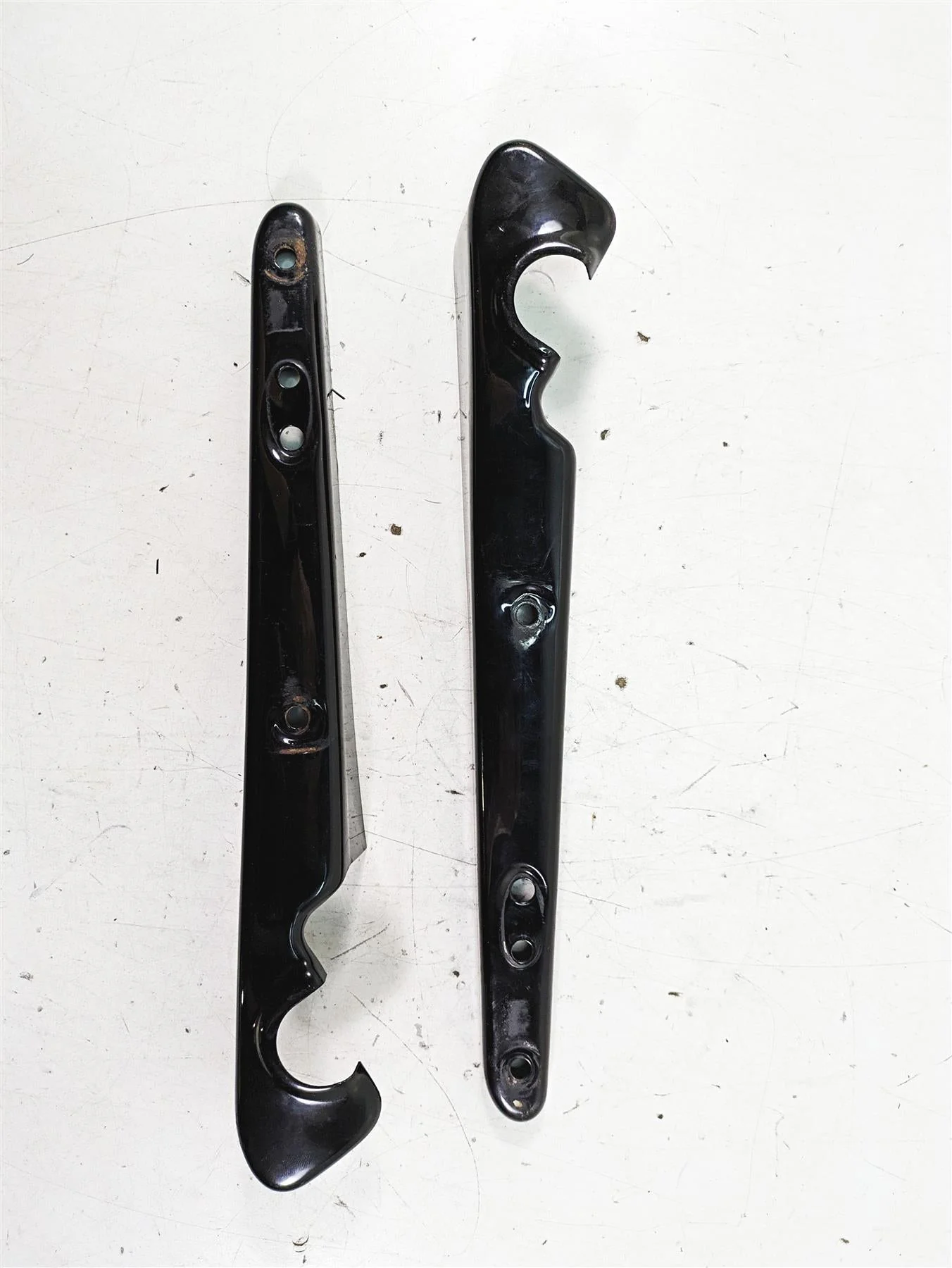 2017 Harley XL883 N Sportster Iron Rear Fender Struts Braces 60203-06 60204-06 - Image 4