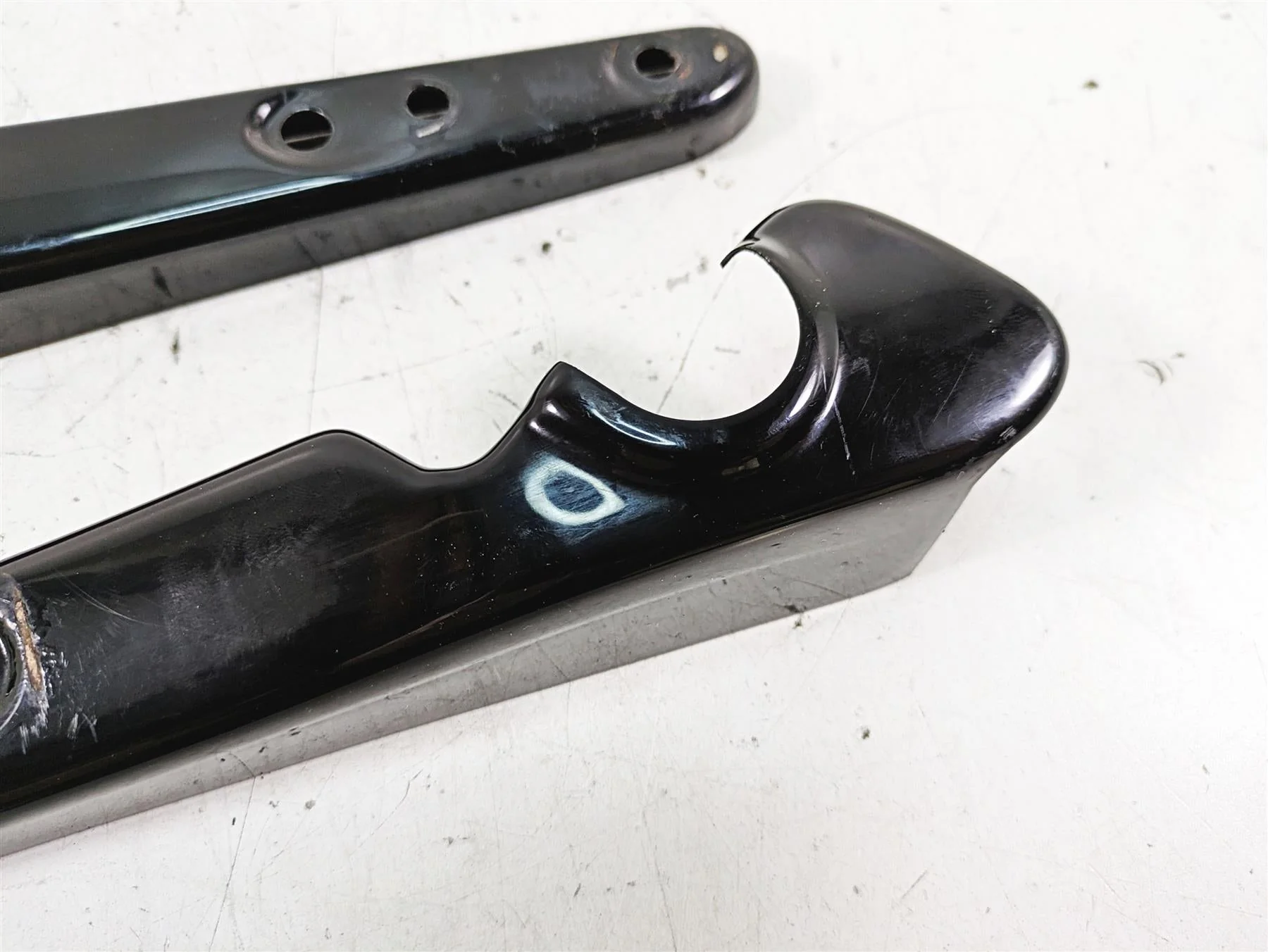 2017 Harley XL883 N Sportster Iron Rear Fender Struts Braces 60203-06 60204-06 - Image 5