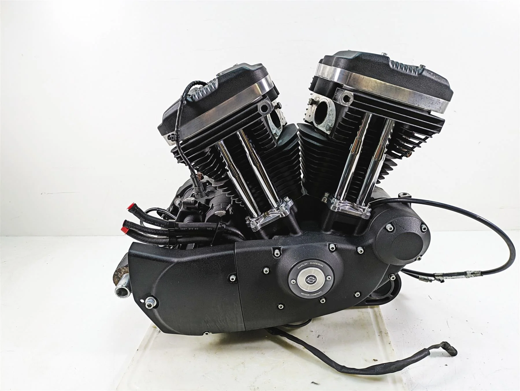 2017 Harley XL883 N Sportster Iron Running Engine Motor 9k - Video 16200497 - Image 5