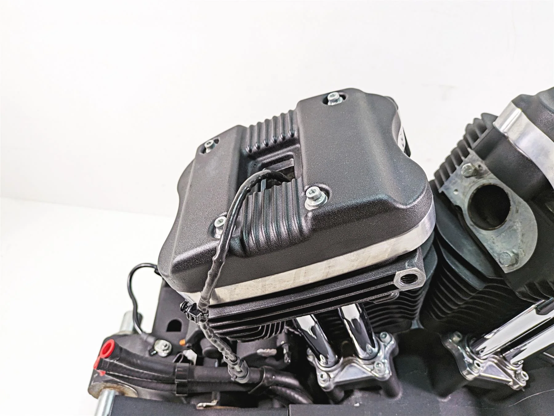 2017 Harley XL883 N Sportster Iron Running Engine Motor 9k - Video 16200497 - Image 8