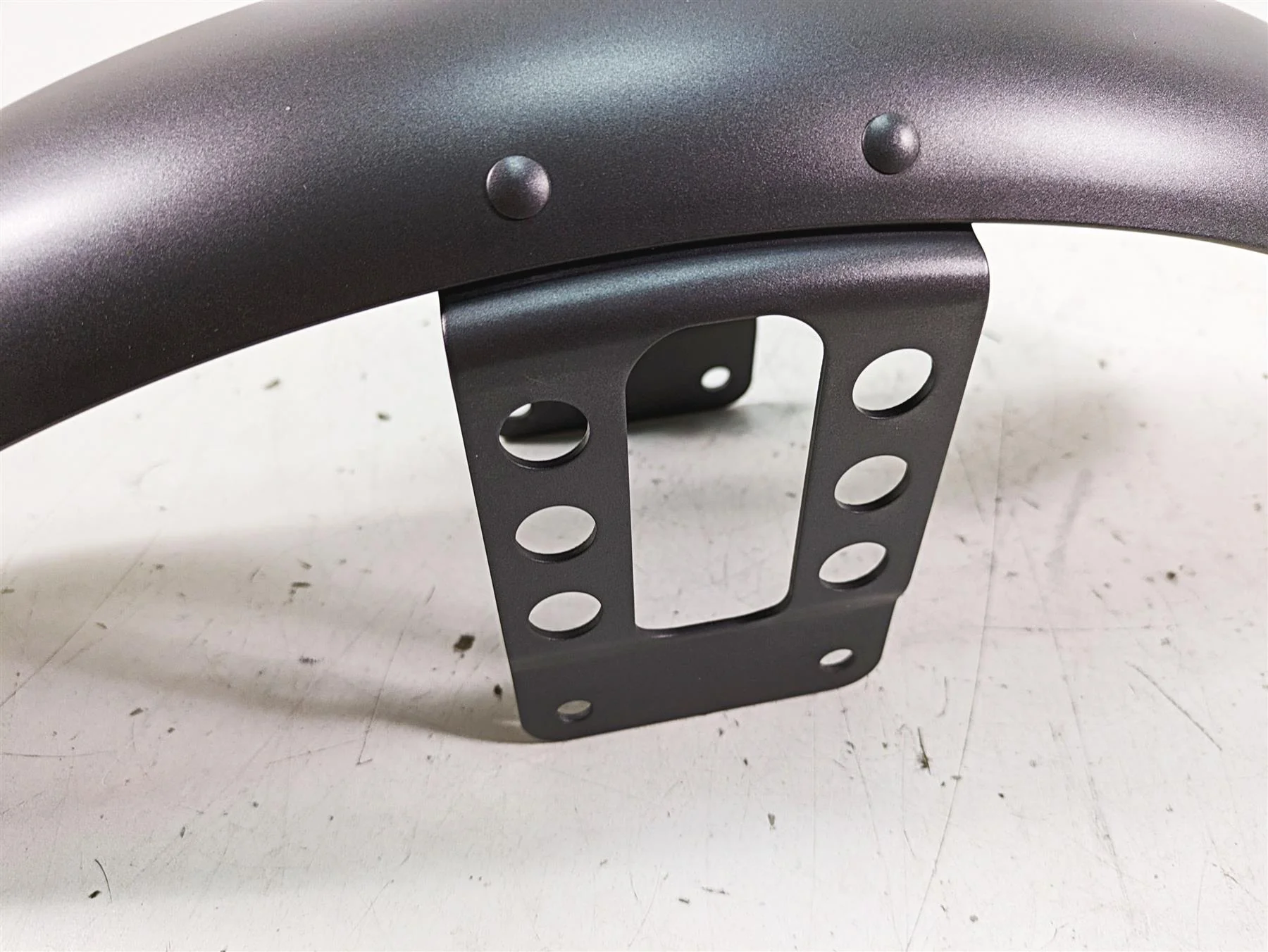 2017 Harley XL883 N Sportster Iron Straight Front Fender 59712-07A - Image 7