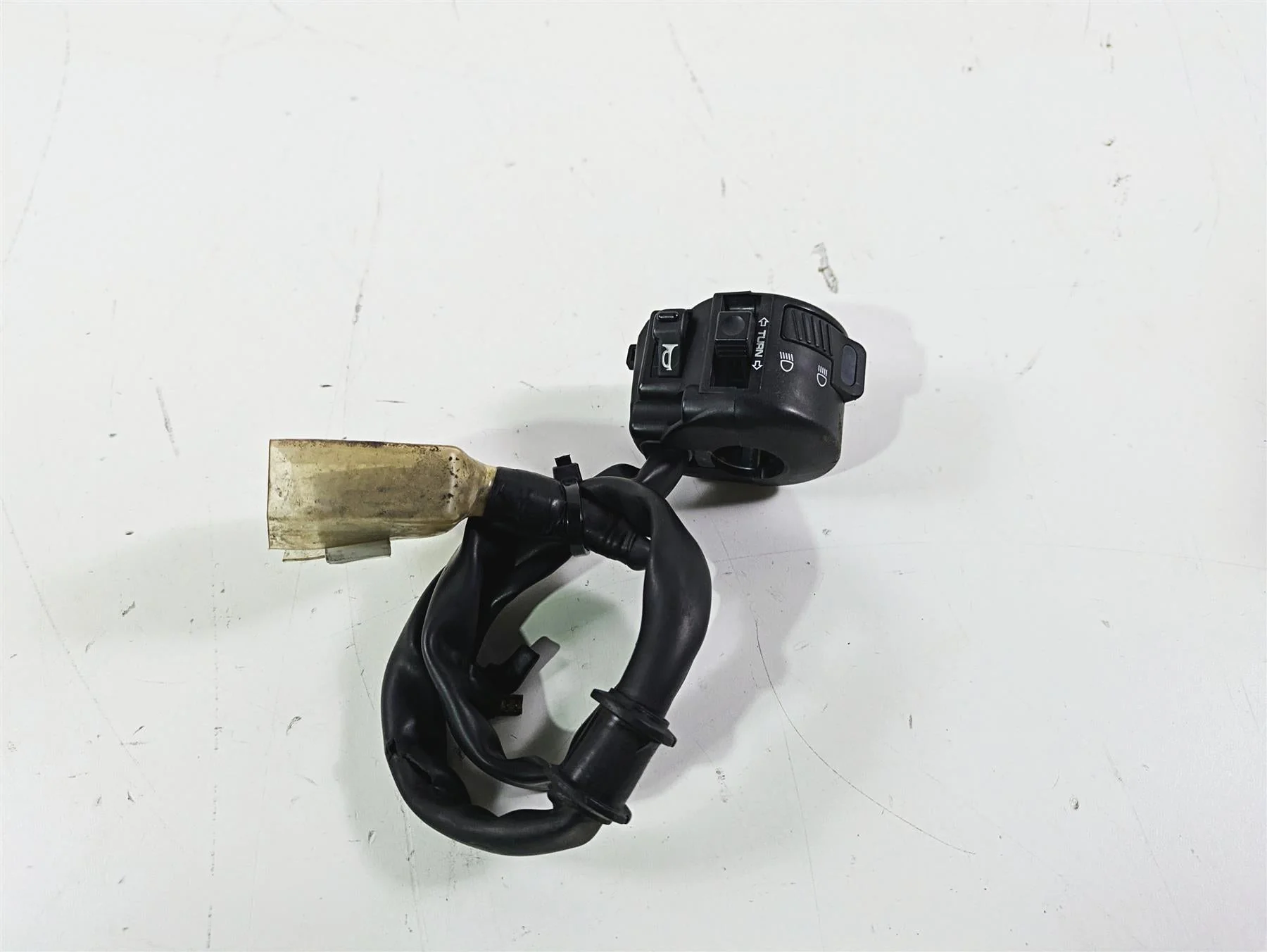2017 Honda CBR600RR Left Hand Blinker Light Control Switch 35200-MJC-A01 - Image 2