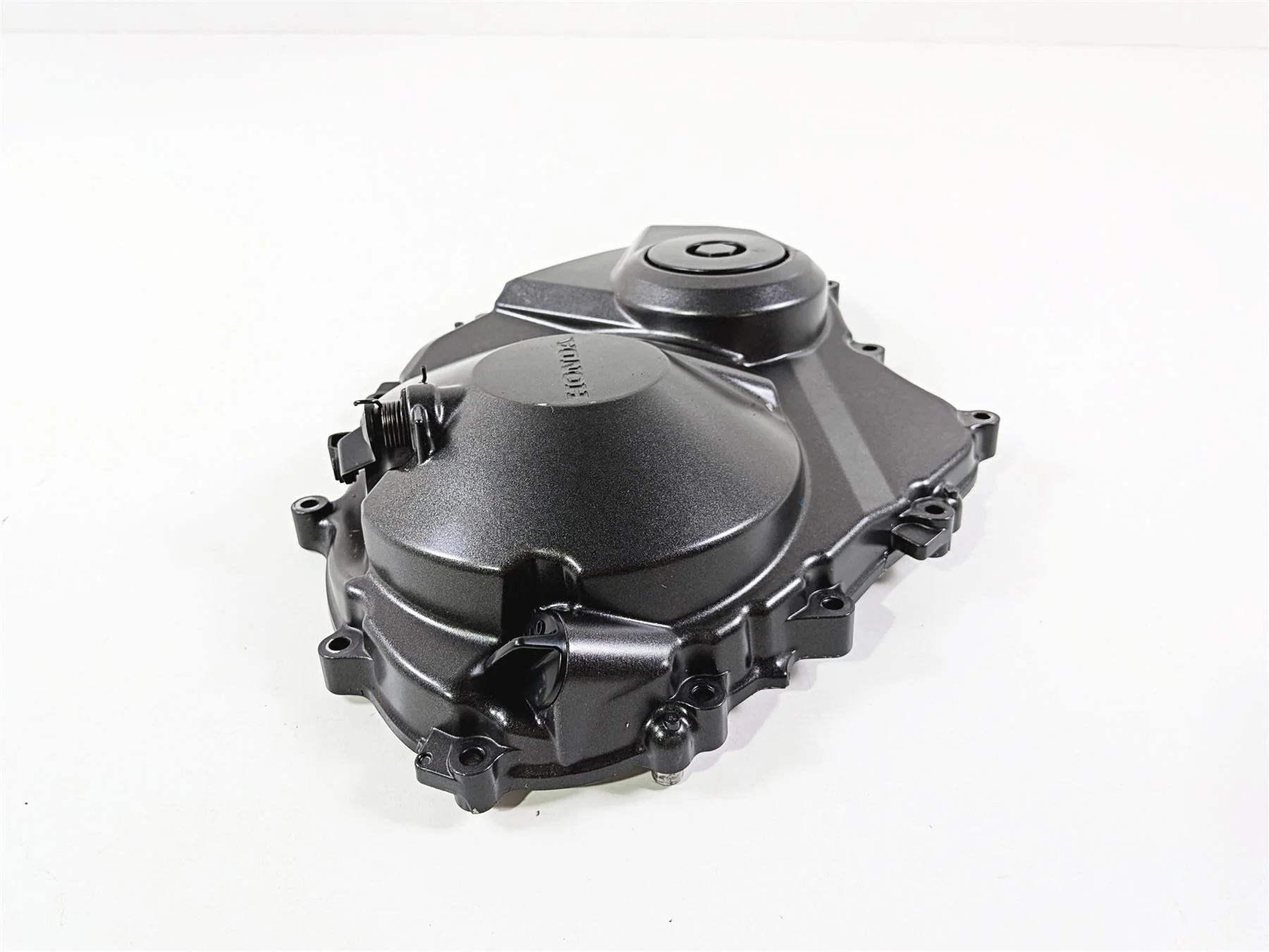 2017 Honda CBR600RR PC40 Right Engine Side Clutch Cover 11330-MFJ-A41 - Image 4