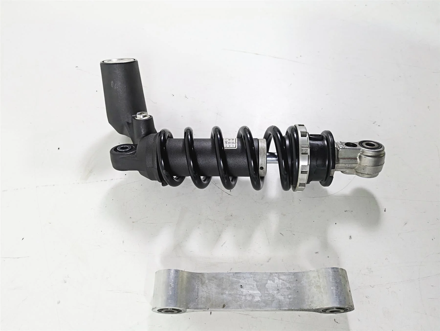 2017 Honda CBR600RR Rear Oem Suspension Shock Damper 52400-MJC-305 - Image 12