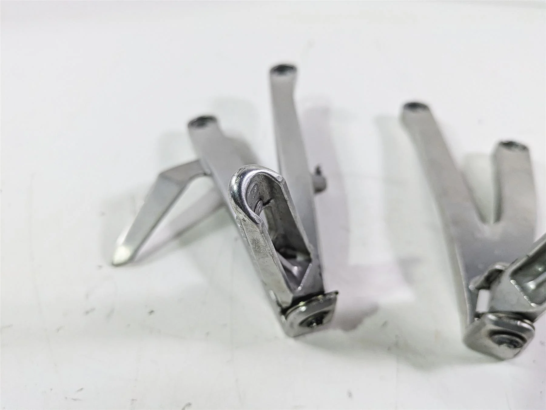 2017 Honda CBR600RR Rear Passenger Footpeg Set 50750-MFJ-D00 50760-MFJ-D00 - Image 4