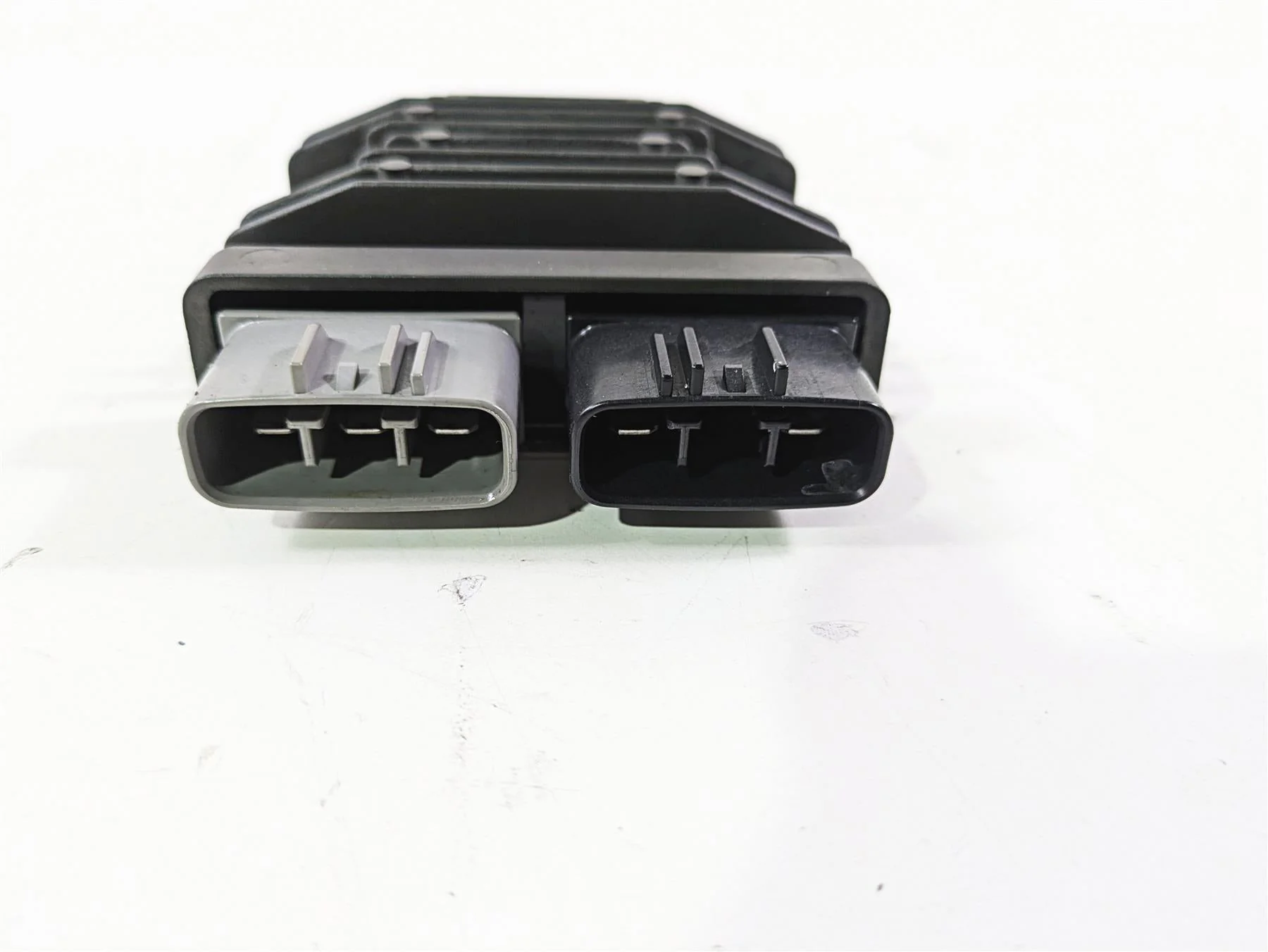 2017 Honda CBR600RR Voltage Regulator Rectifier FH020AA - Image 6