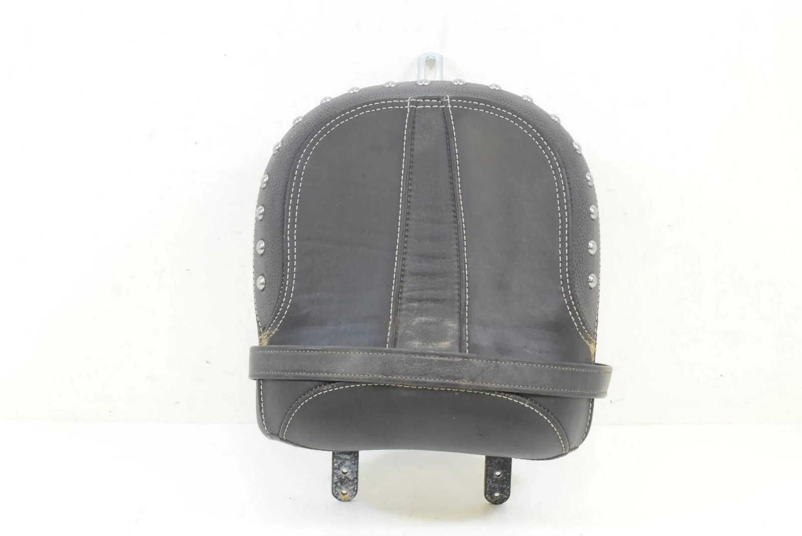 2017 Indian 111ci Springfield Rear Studded Passenger Saddle Pillion Seat 2686581 - Image 5
