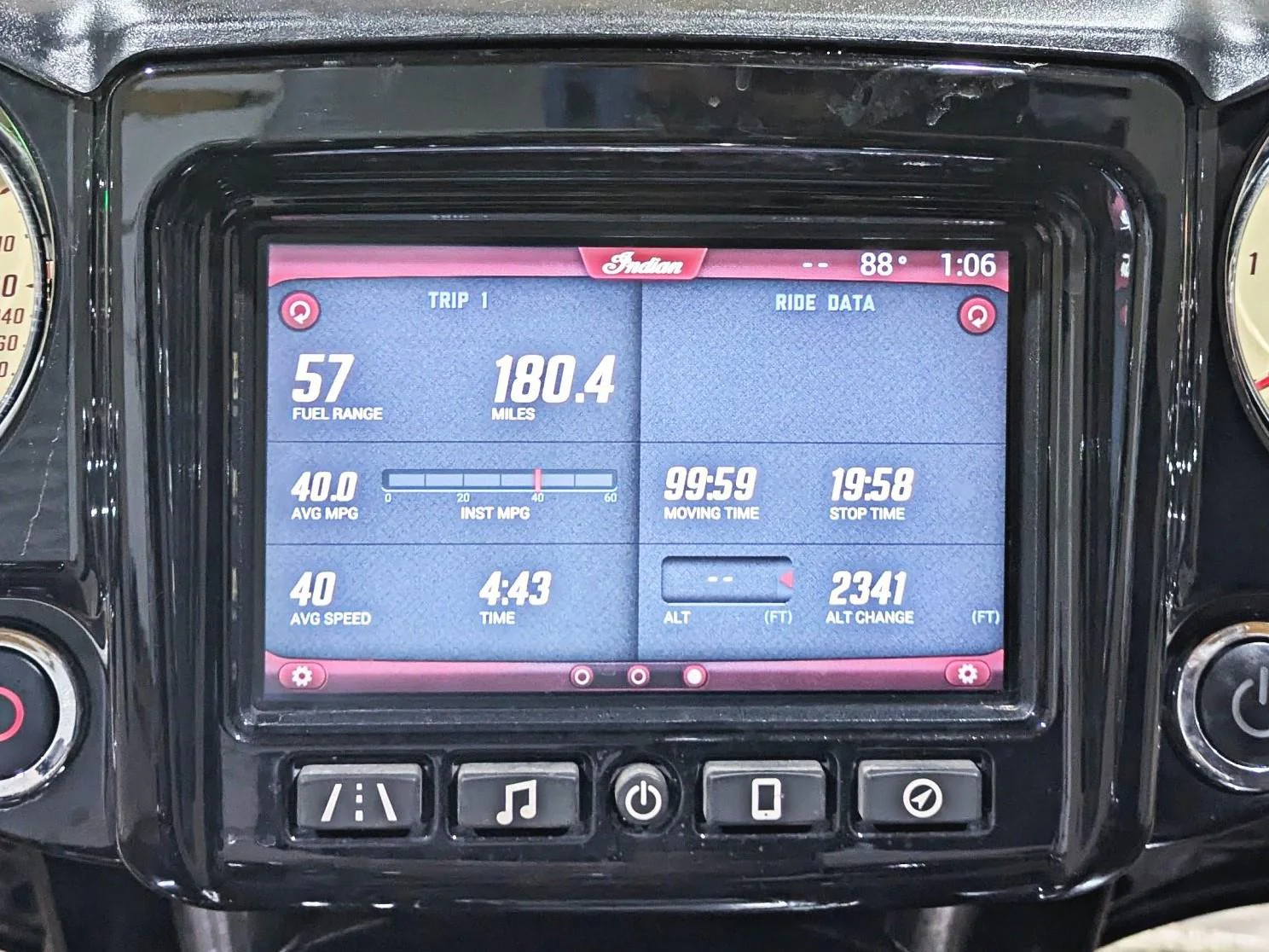 2017 Indian Chieftain Limited 7" Center Display Screen Panel 78350450 3280746 - Image 2