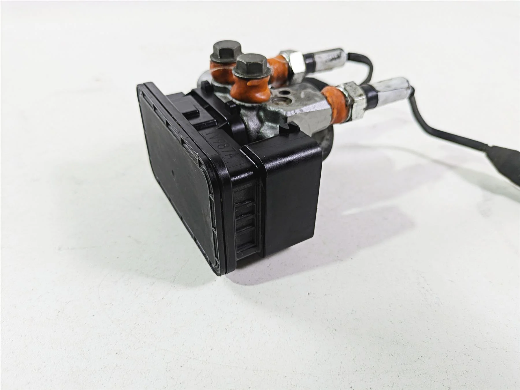 2017 Indian Chieftain Limited Abs Brake Pump Control Unit Module 2204981 - Image 11