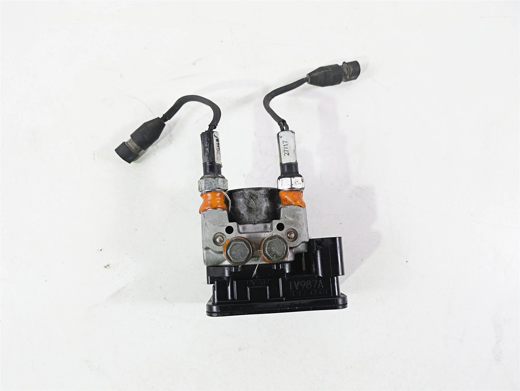 2017 Indian Chieftain Limited Abs Brake Pump Control Unit Module 2204981 - Image 4