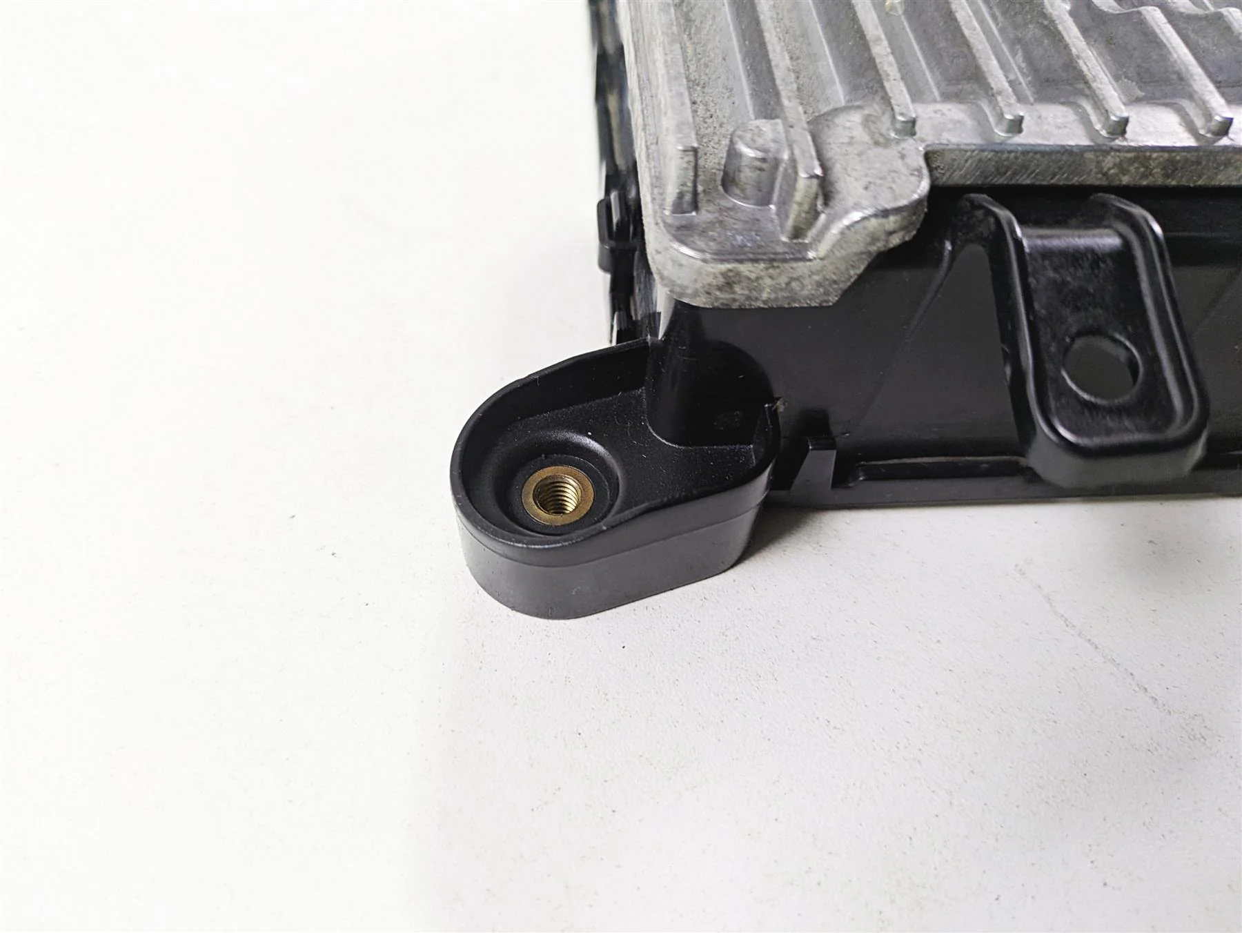 2017 Indian Chieftain Limited Audio Radio Control Module 4015979 - Image 11