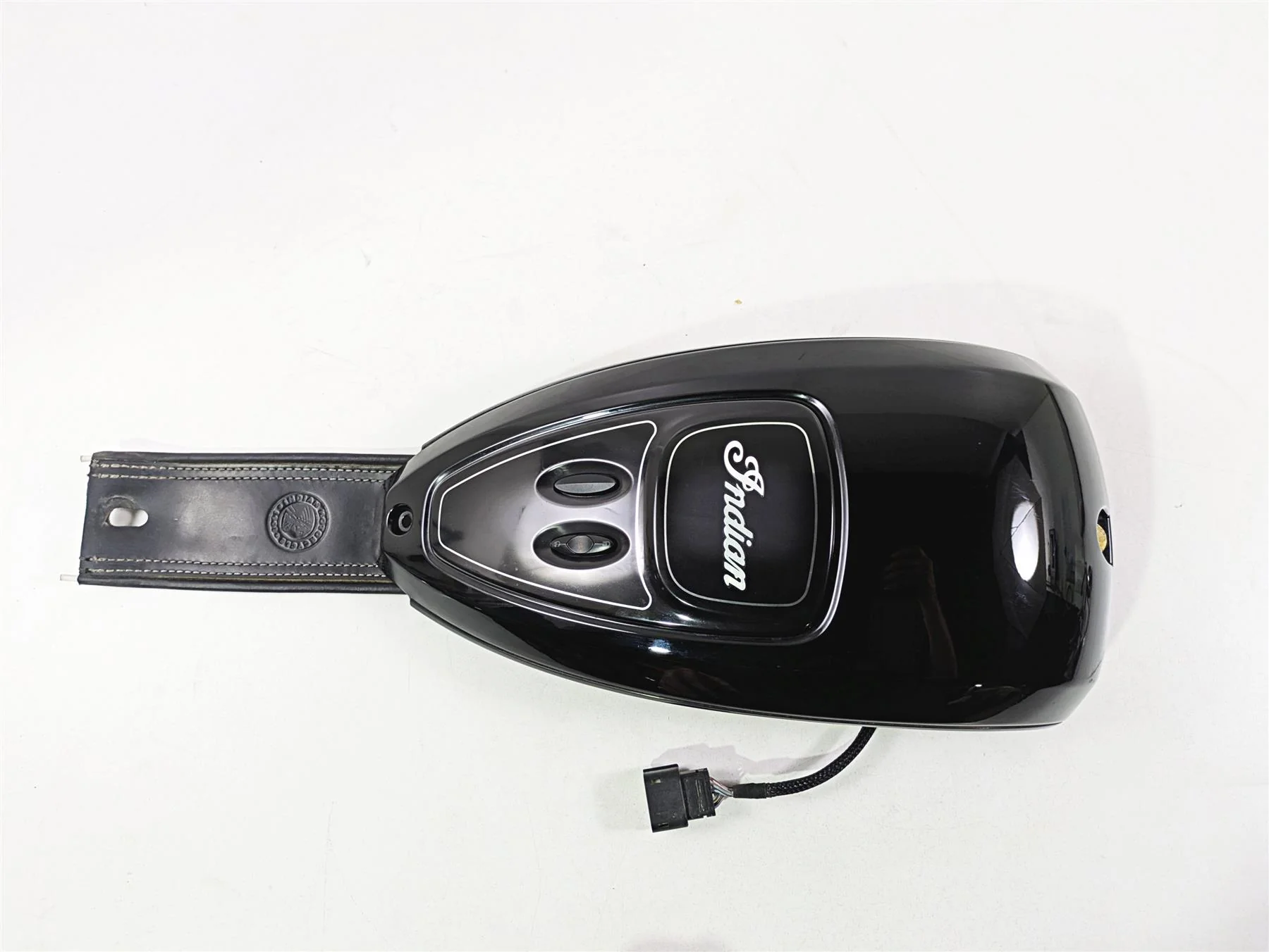 2017 Indian Chieftain Limited Black Fuel Gas Tank Cover & Switches Set 5633653 - Image 5