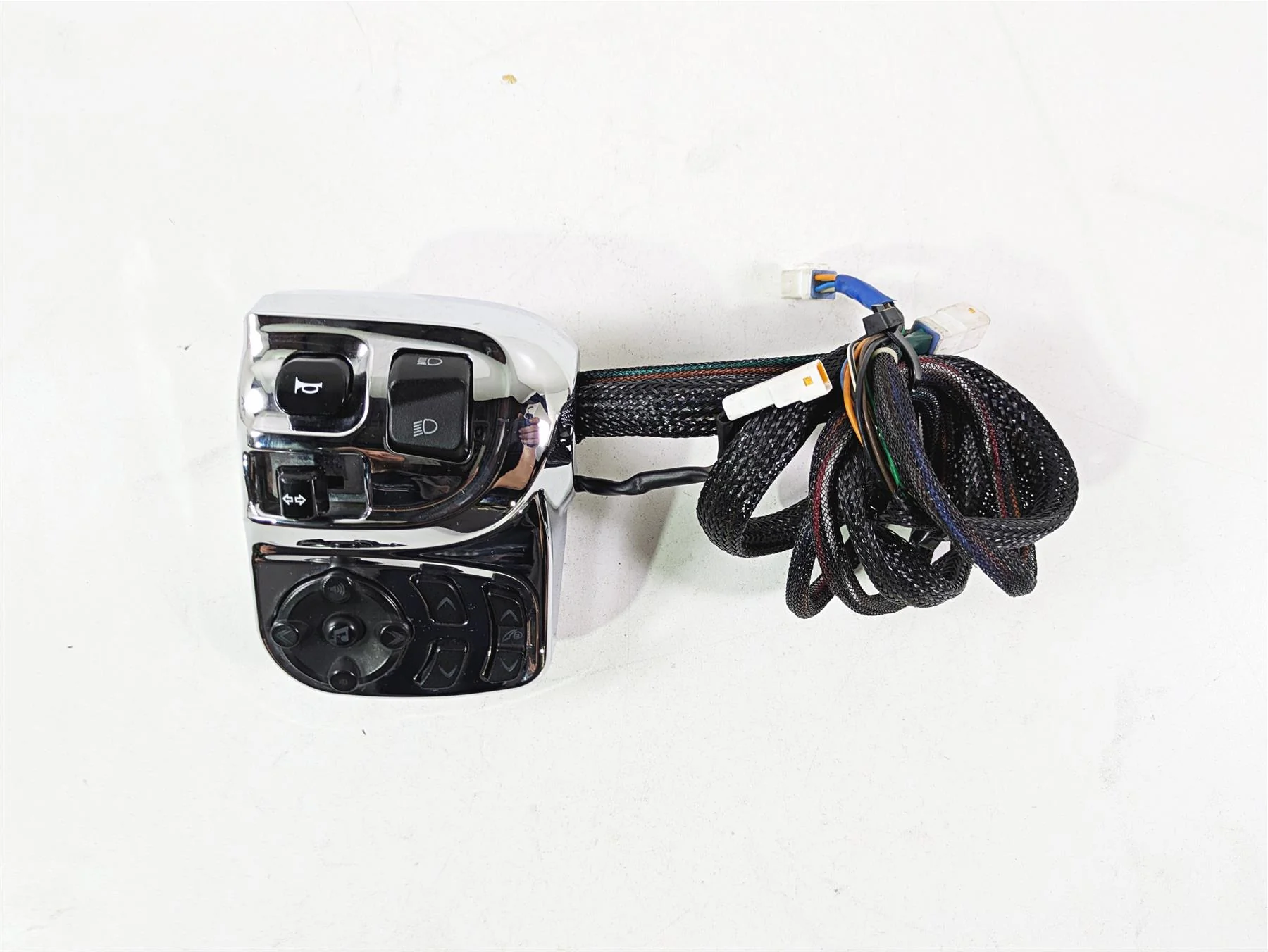 2017 Indian Chieftain Limited Chrome Left Hand Control Switch Audio 4015197