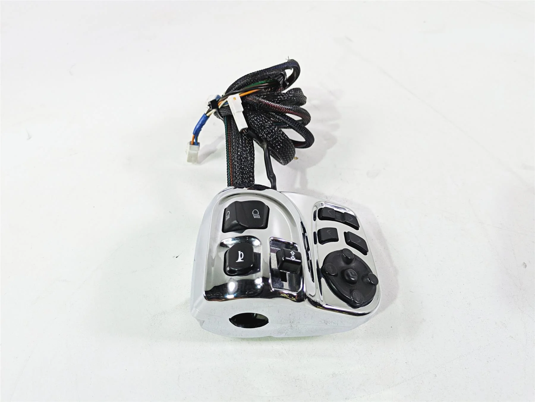 2017 Indian Chieftain Limited Chrome Left Hand Control Switch Audio 4015197 - Image 12