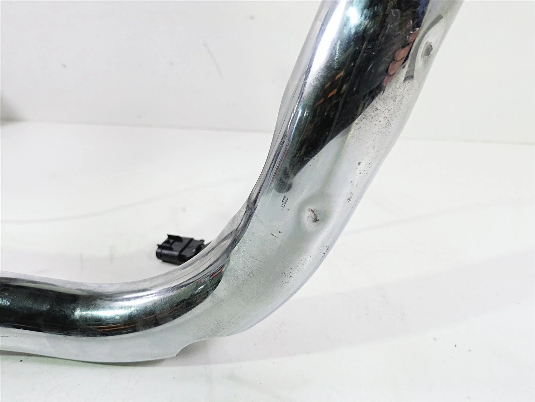 2017 Indian Chieftain Limited Exhaust Header Manifold - Read 1262761 - Image 3