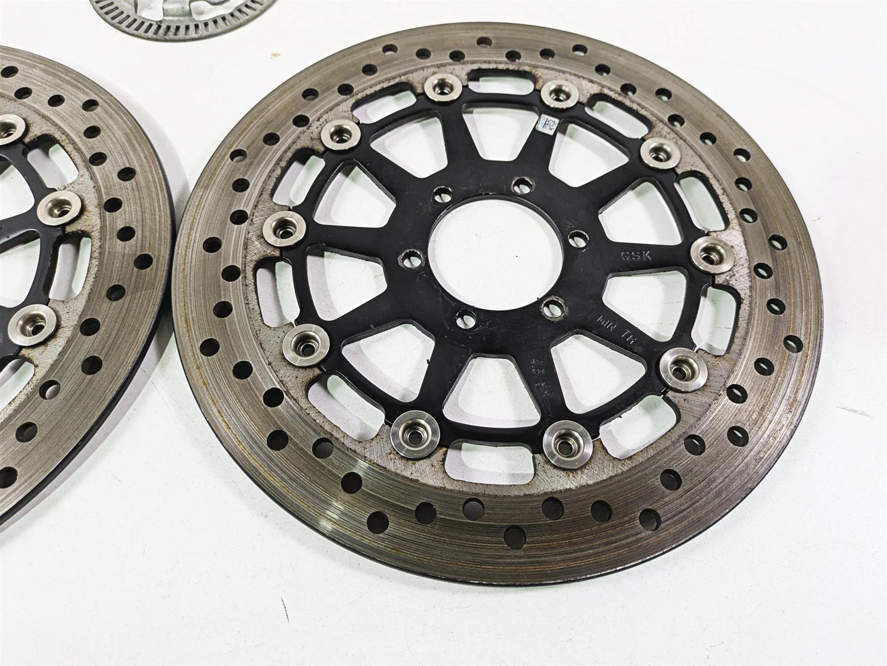 2017 Indian Chieftain Limited Front Brake Disc Rotor Set 1911624 - Image 11