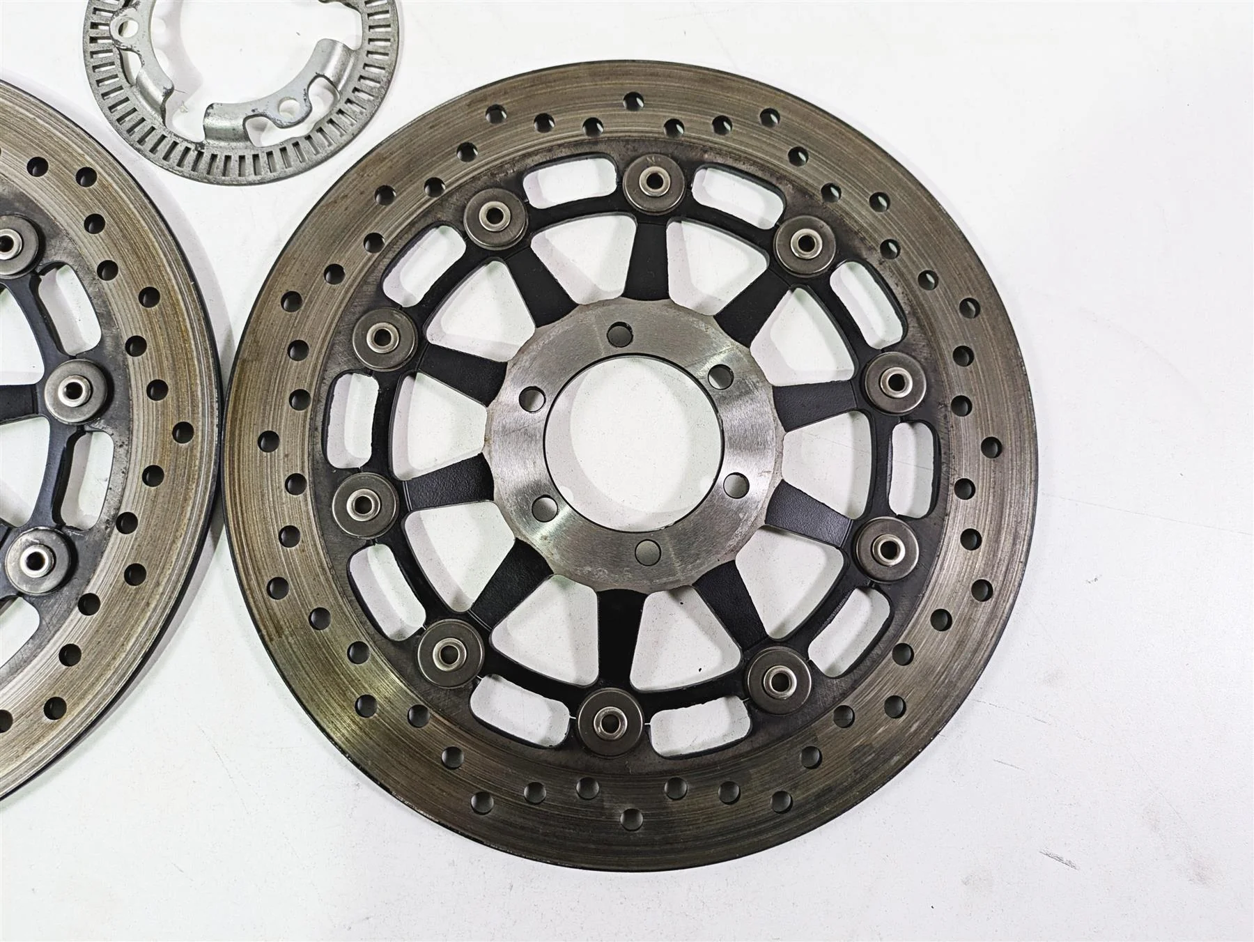 2017 Indian Chieftain Limited Front Brake Disc Rotor Set 1911624 - Image 9