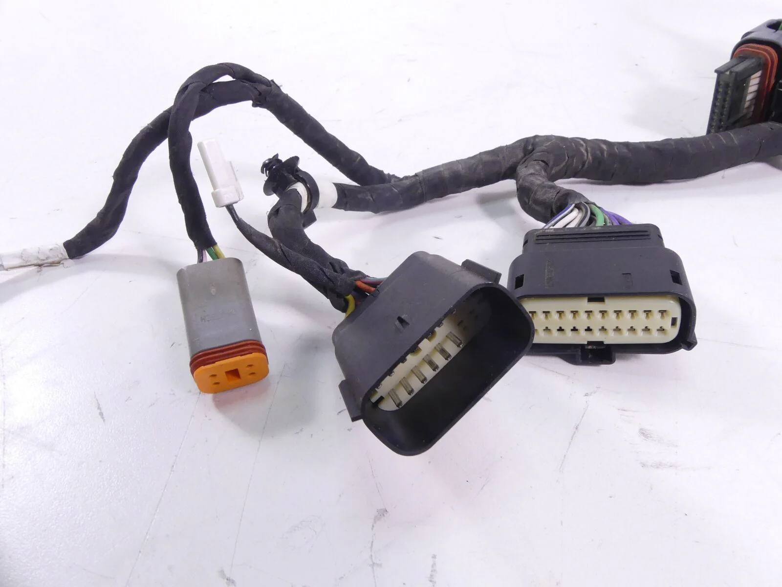2017 Indian Chieftain Limited Front Upper Fairing Wiring Harness -Read 2413260 - Image 6