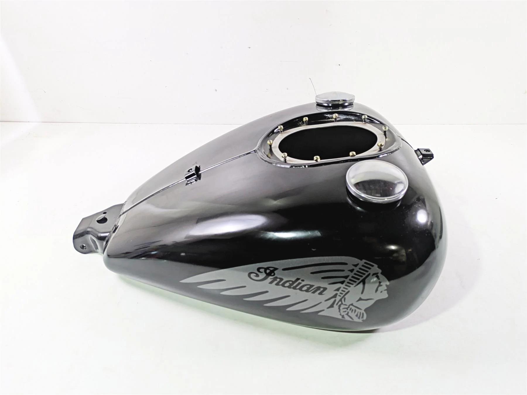 2017 Indian Chieftain Limited Gloss Black Gas Fuel Petrol Tank - No Dent 1021997