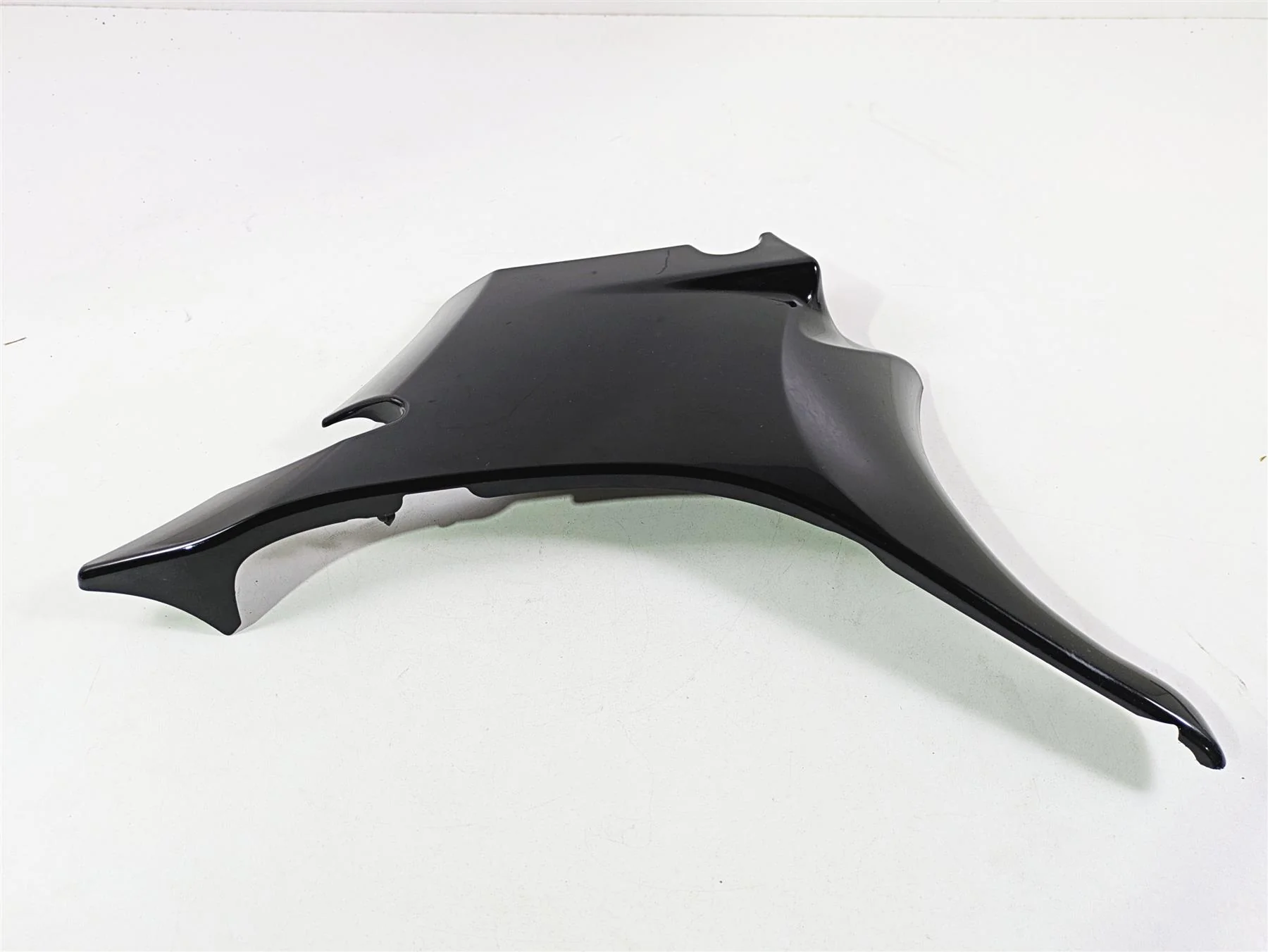 2017 Indian Chieftain Limited Left Upper Side Cover Fairing - Black 5450242 - Image 3