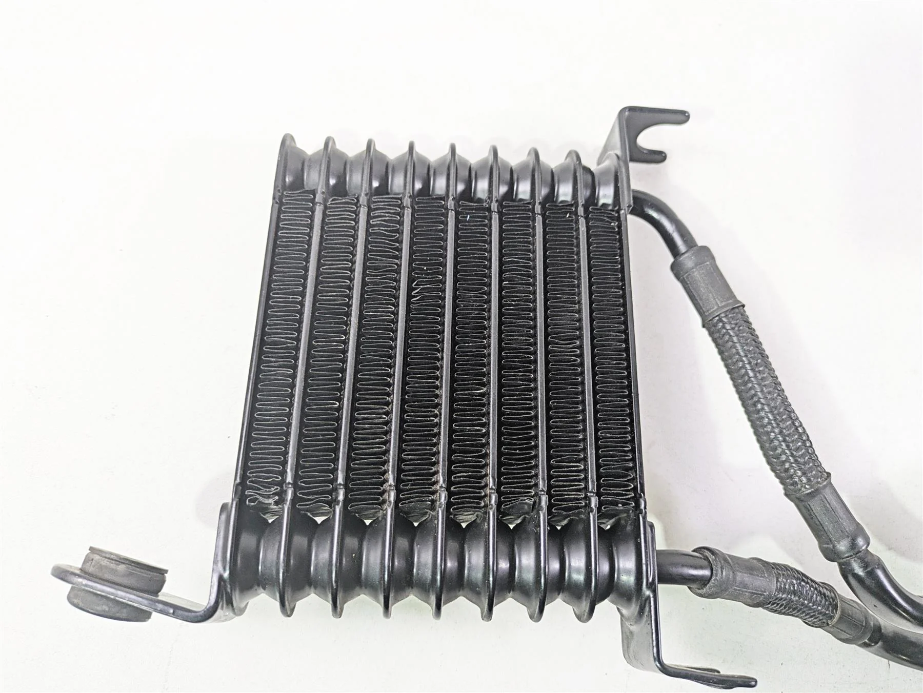 2017 Indian Chieftain Limited Oil Cooler & Lines & Flange 1240964 - Image 9