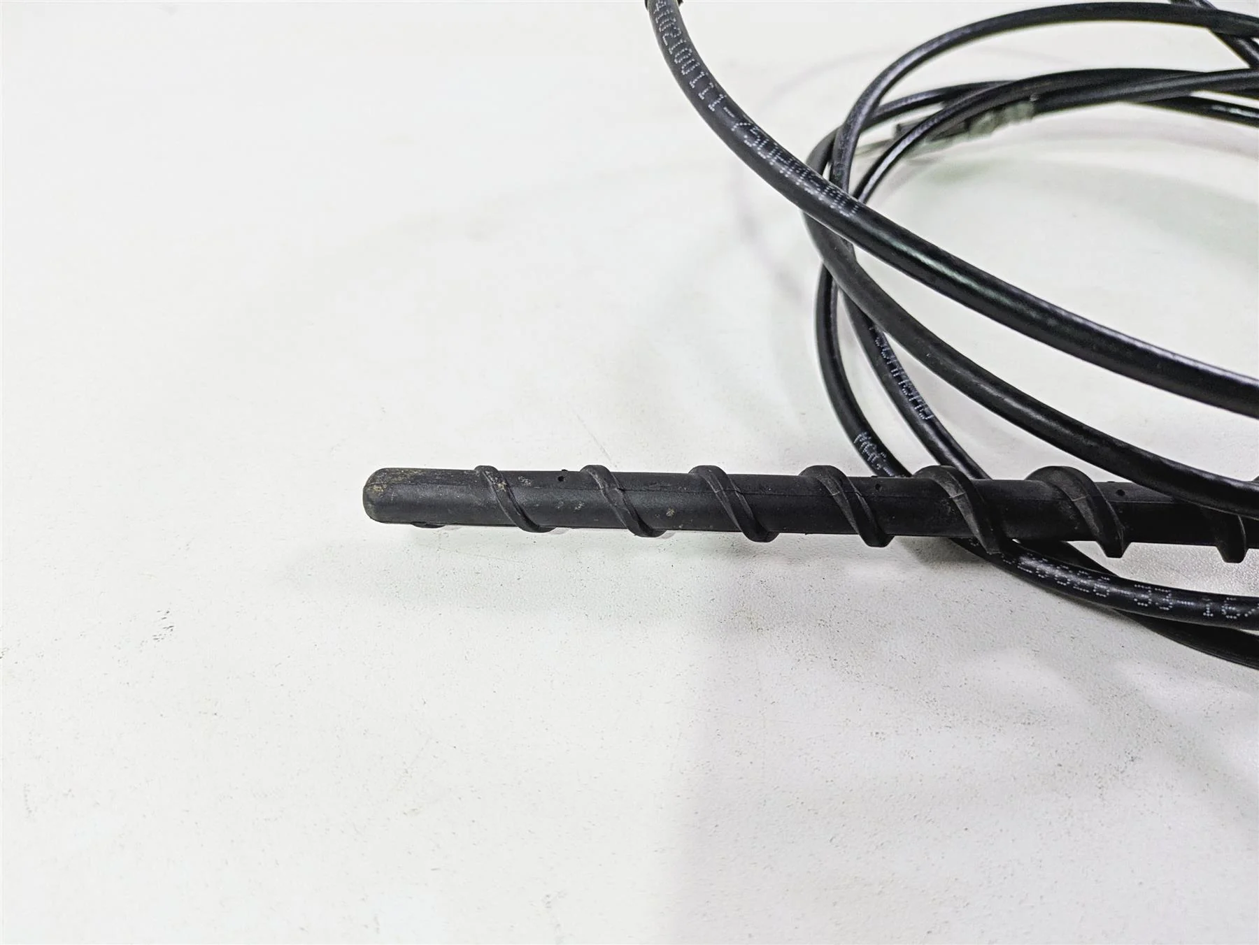 2017 Indian Chieftain Limited Radio FM Antenna & Wiring Set 4012213 - Image 11