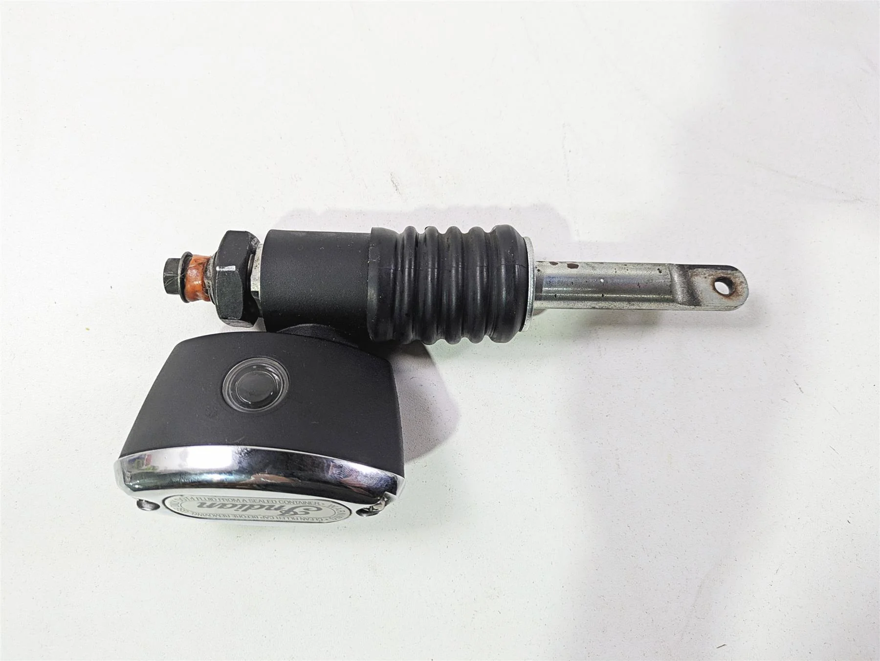 2017 Indian Chieftain Limited Rear Brake Master Cylinder 2206307 - Image 7