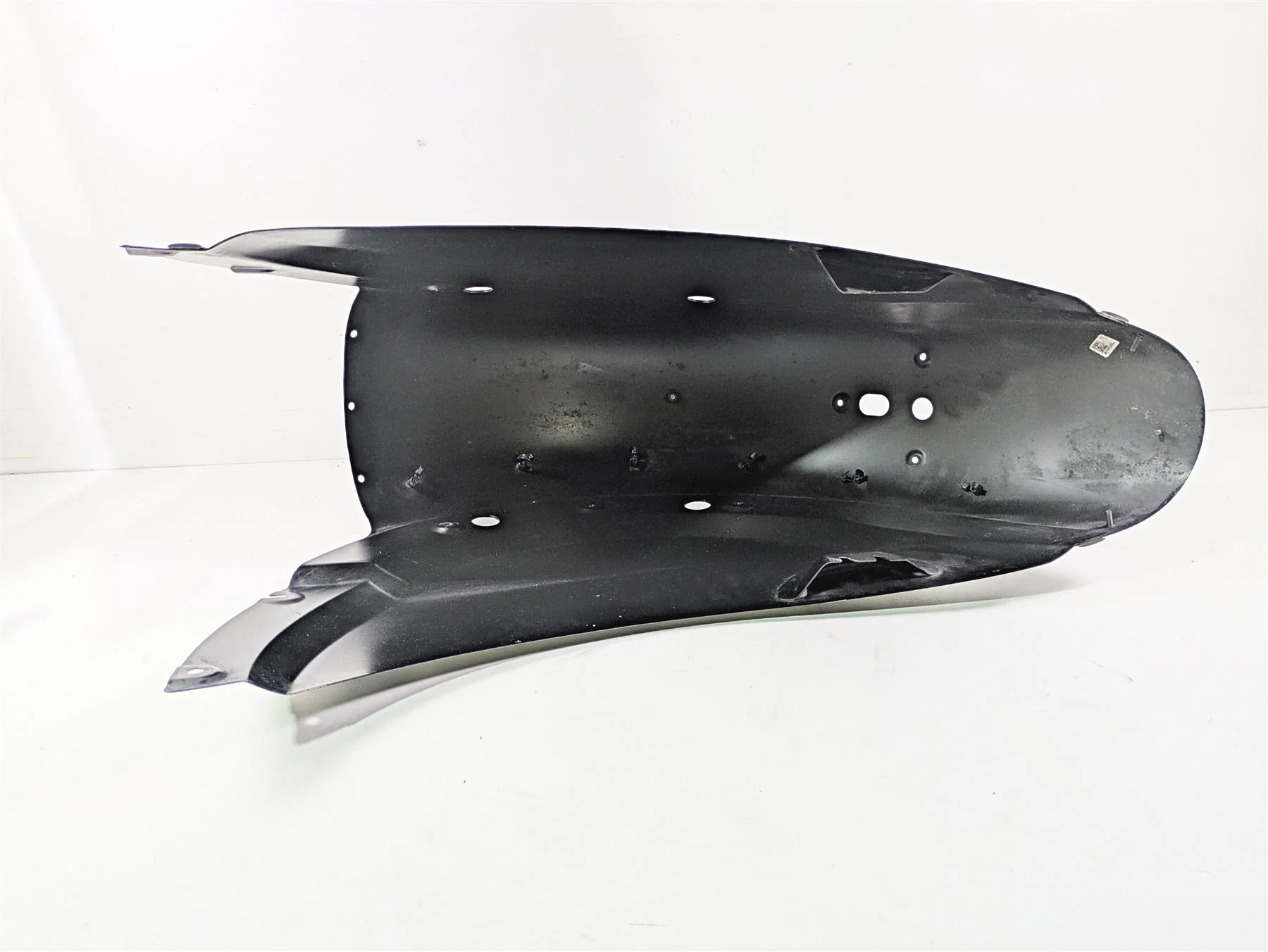 2017 Indian Chieftain Limited Rear Fender - Gloss Black - Dent 1019209 - Image 9