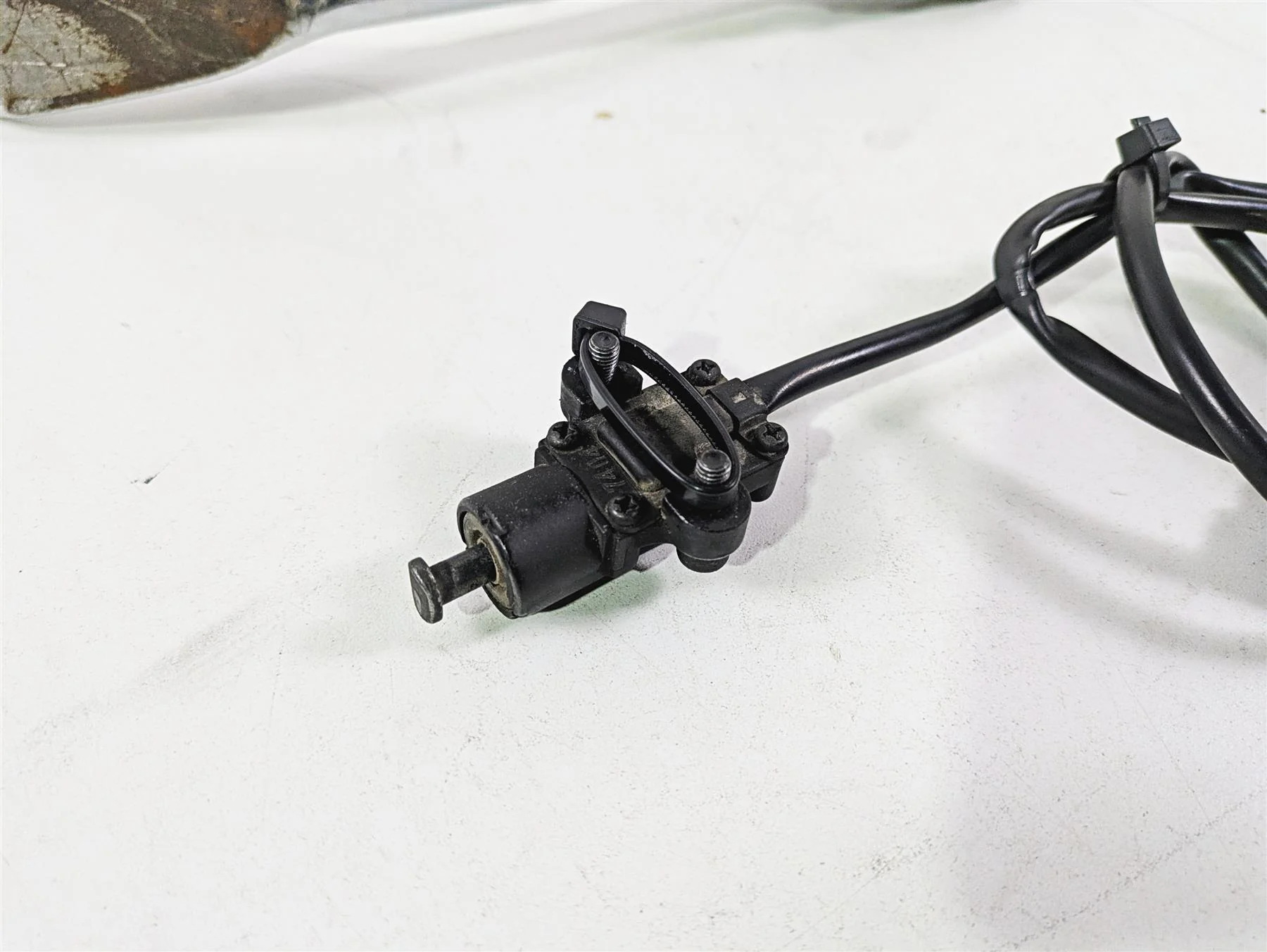2017 Indian Chieftain Limited Side Chrome Kickstand Kick Stand & Switch 5139983 - Image 9
