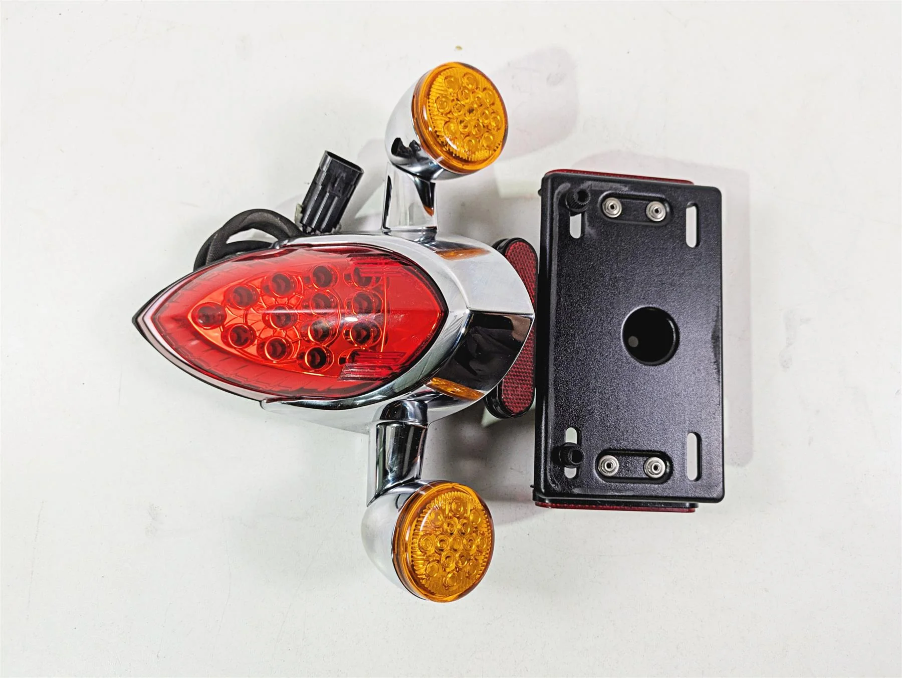 2017 Indian Chieftain Limited Taillight Blinker Plate Holder Set Chrome 5138445 - Image 4
