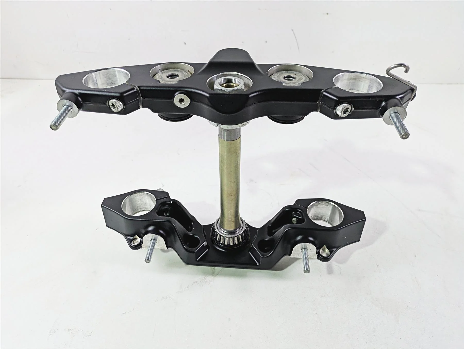 2017 Indian Chieftain Limited Upper Lower Triple Tree Clamp Set 1824691 1824716