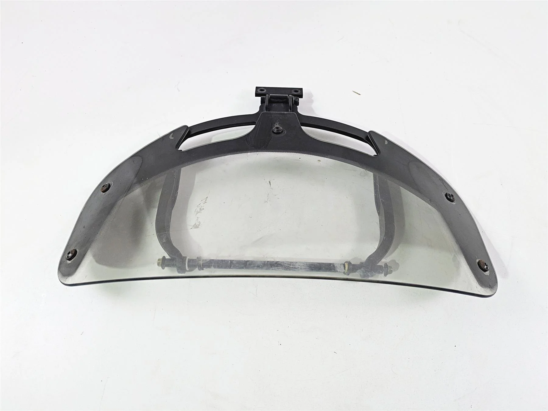 2017 Indian Chieftain Limited Windshield Short Low & Bracket 2881797 - Image 3