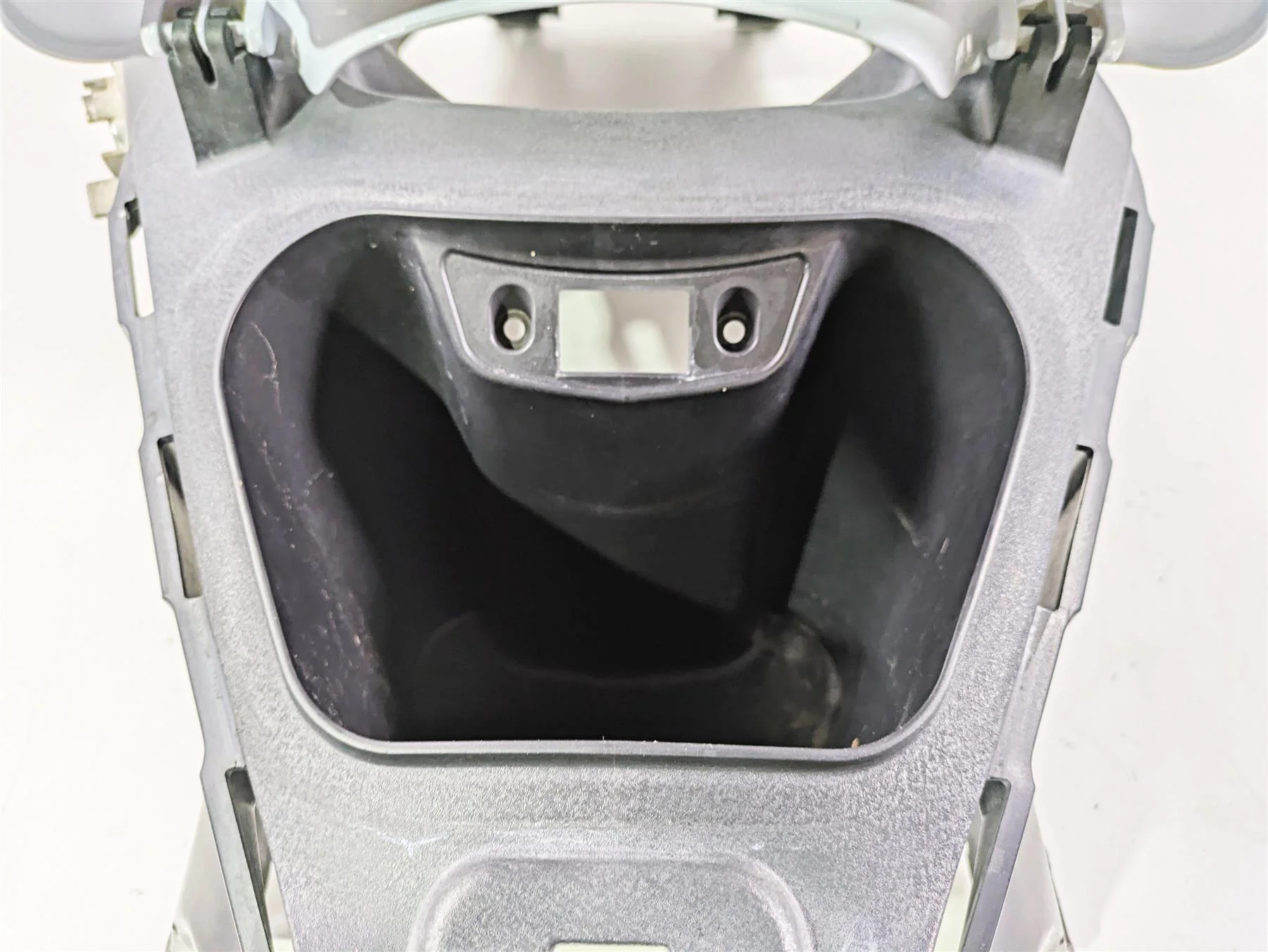 2017 Kawasaki Ultra 310X Center Console Cover Fairing & Storage Lid 14092-0980 - Image 8