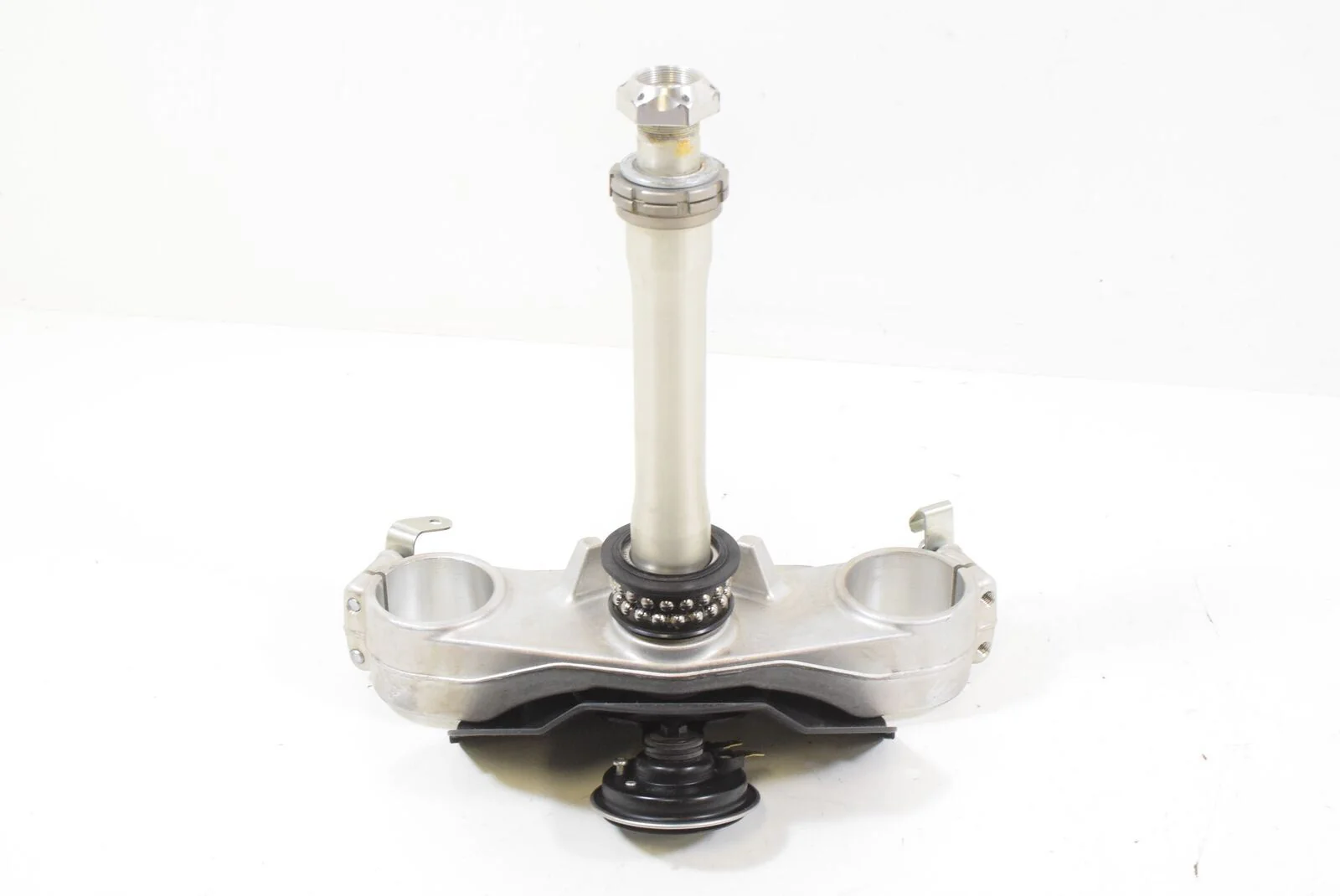 2017 Kawasaki ZX1400 ZX14R ZX14 Ninja Lower Triple Tree Steerng Yoke 44037-0039 - Image 2