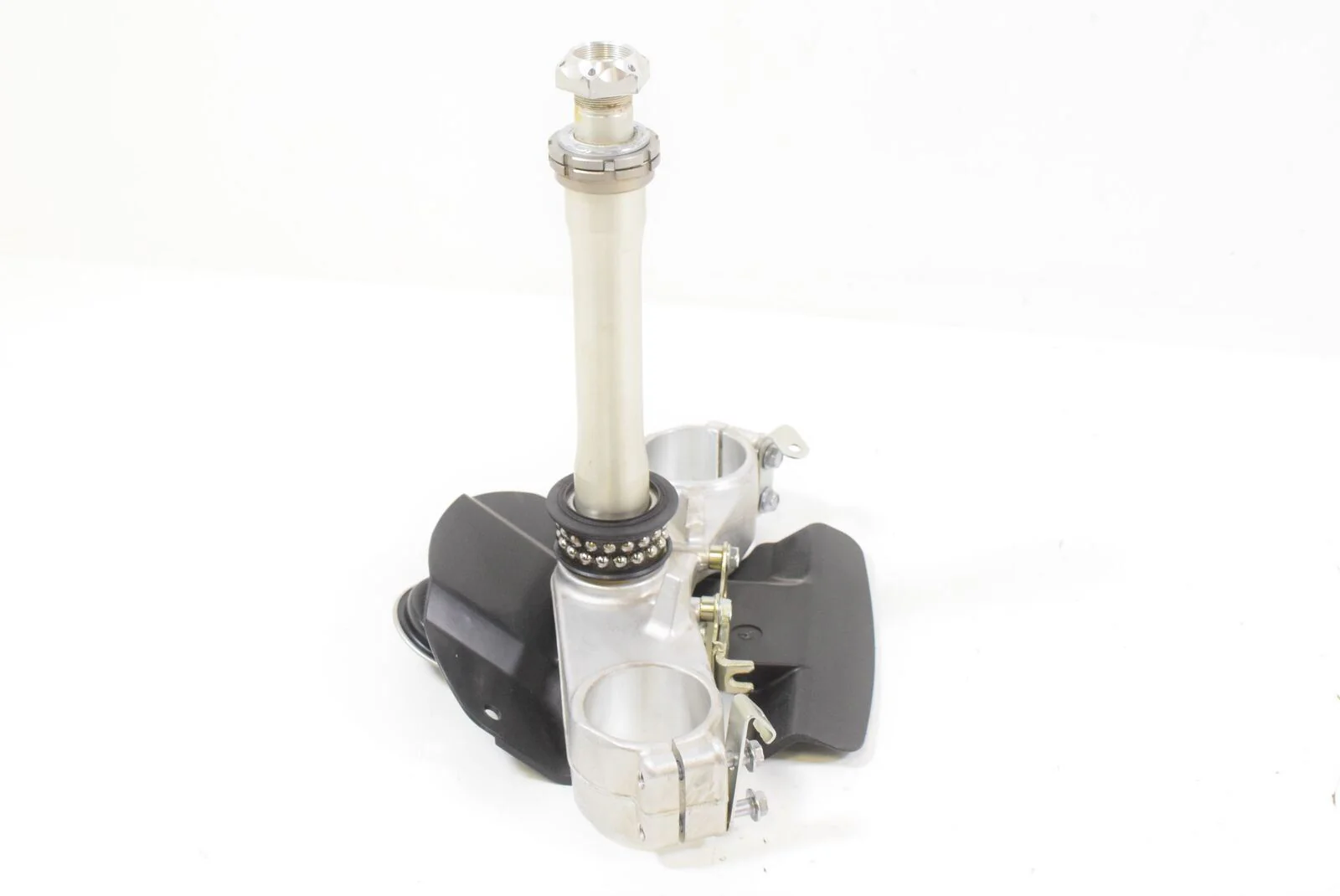 2017 Kawasaki ZX1400 ZX14R ZX14 Ninja Lower Triple Tree Steerng Yoke 44037-0039 - Image 4