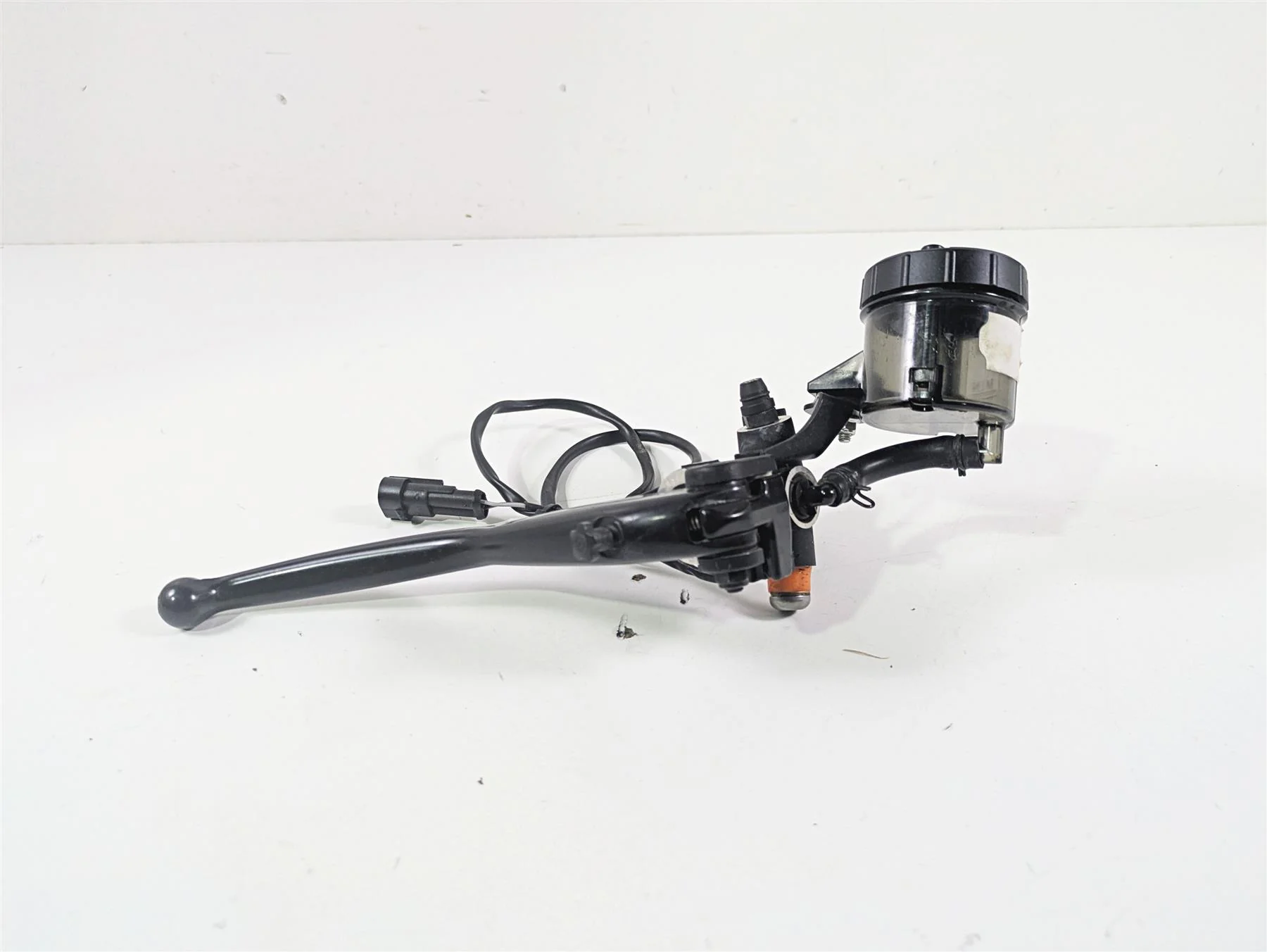 2017 KTM 1290 Super Duke GT Brembo Front Radial Brake Master Pump 6131300100030 - Image 4