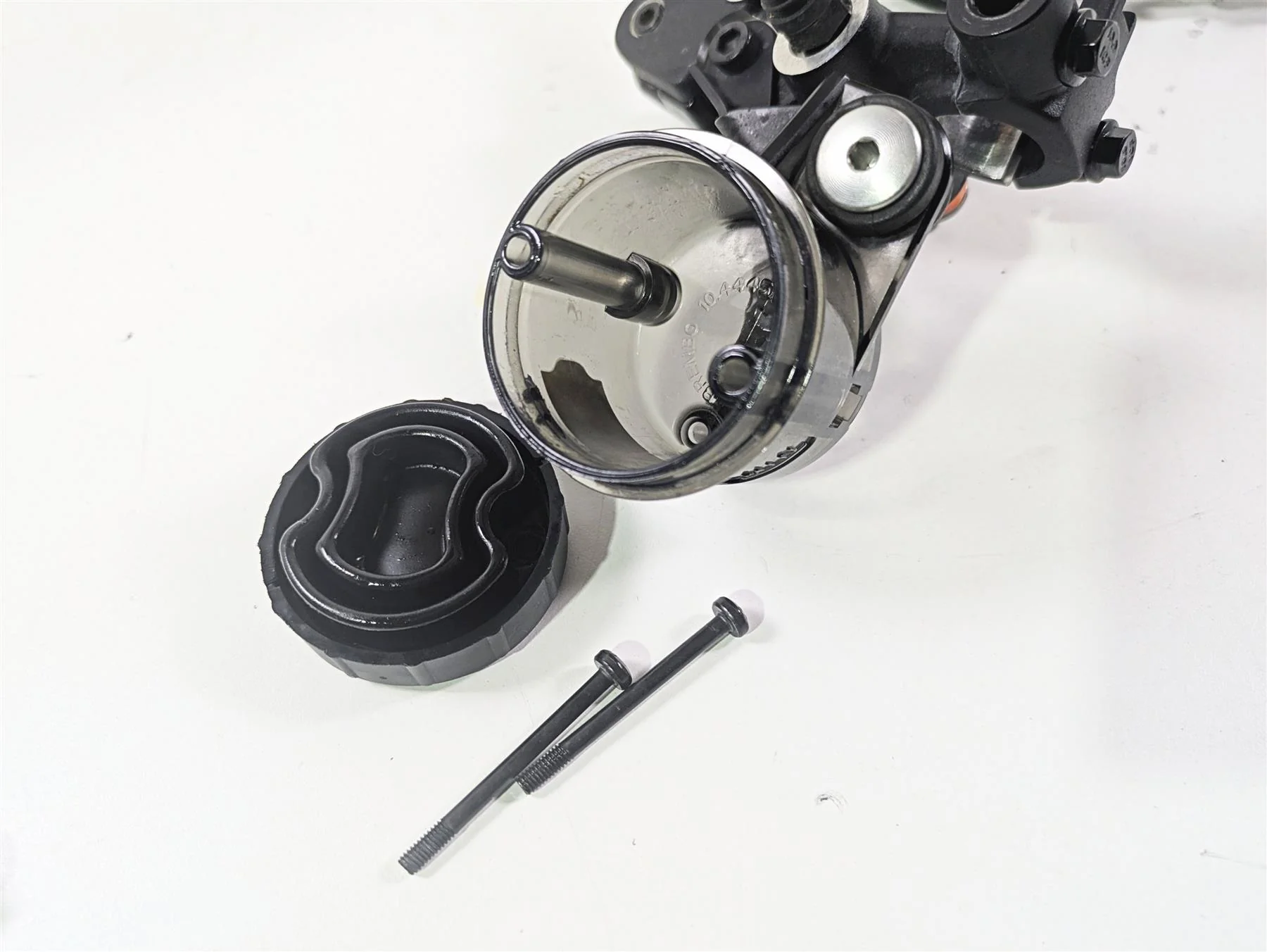 2017 KTM 1290 Super Duke GT Brembo Front Radial Brake Master Pump 6131300100030 - Image 9