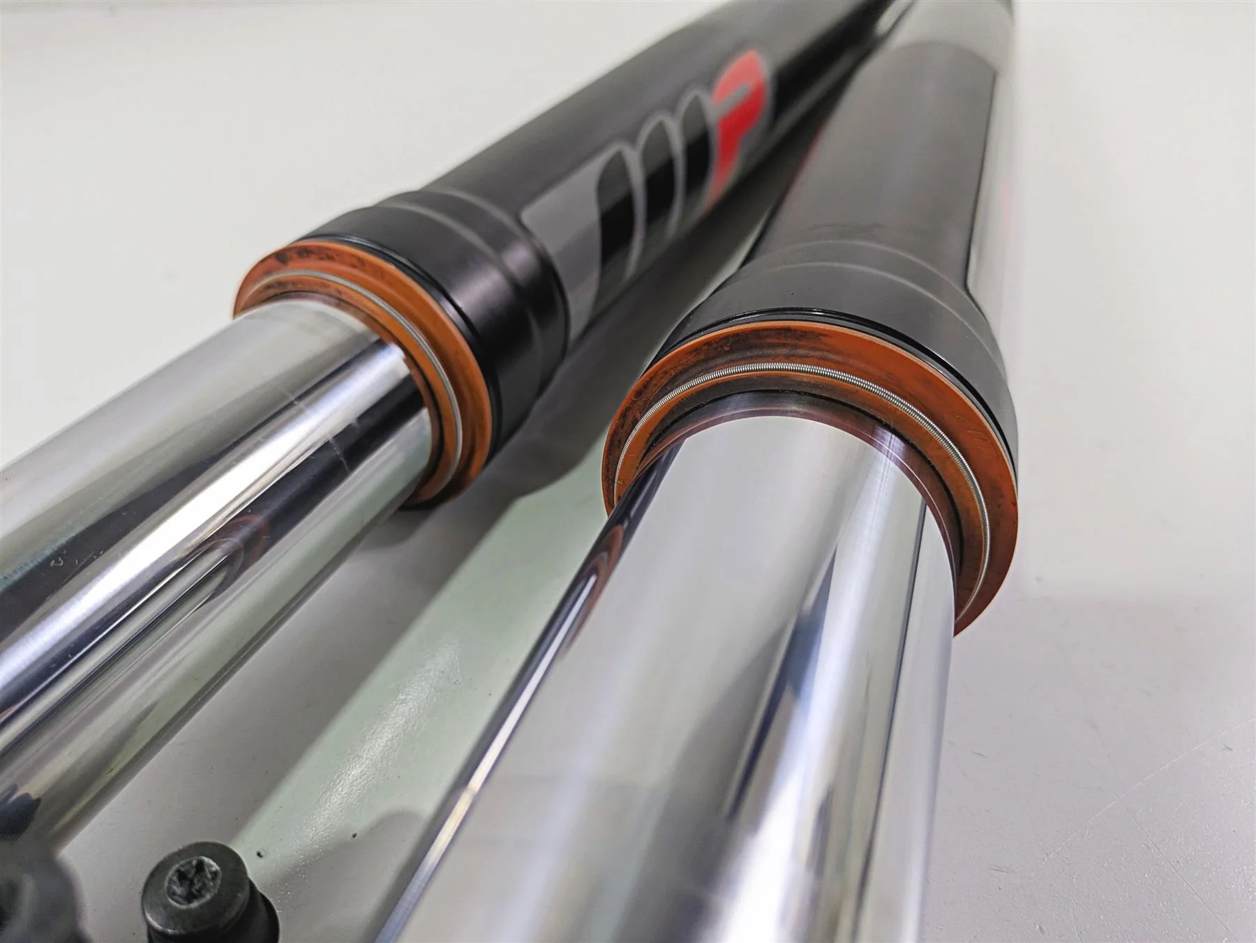 2017 KTM 1290 Super Duke GT Front Fork Set WP White Power Racing 14181Q2301 - Image 9